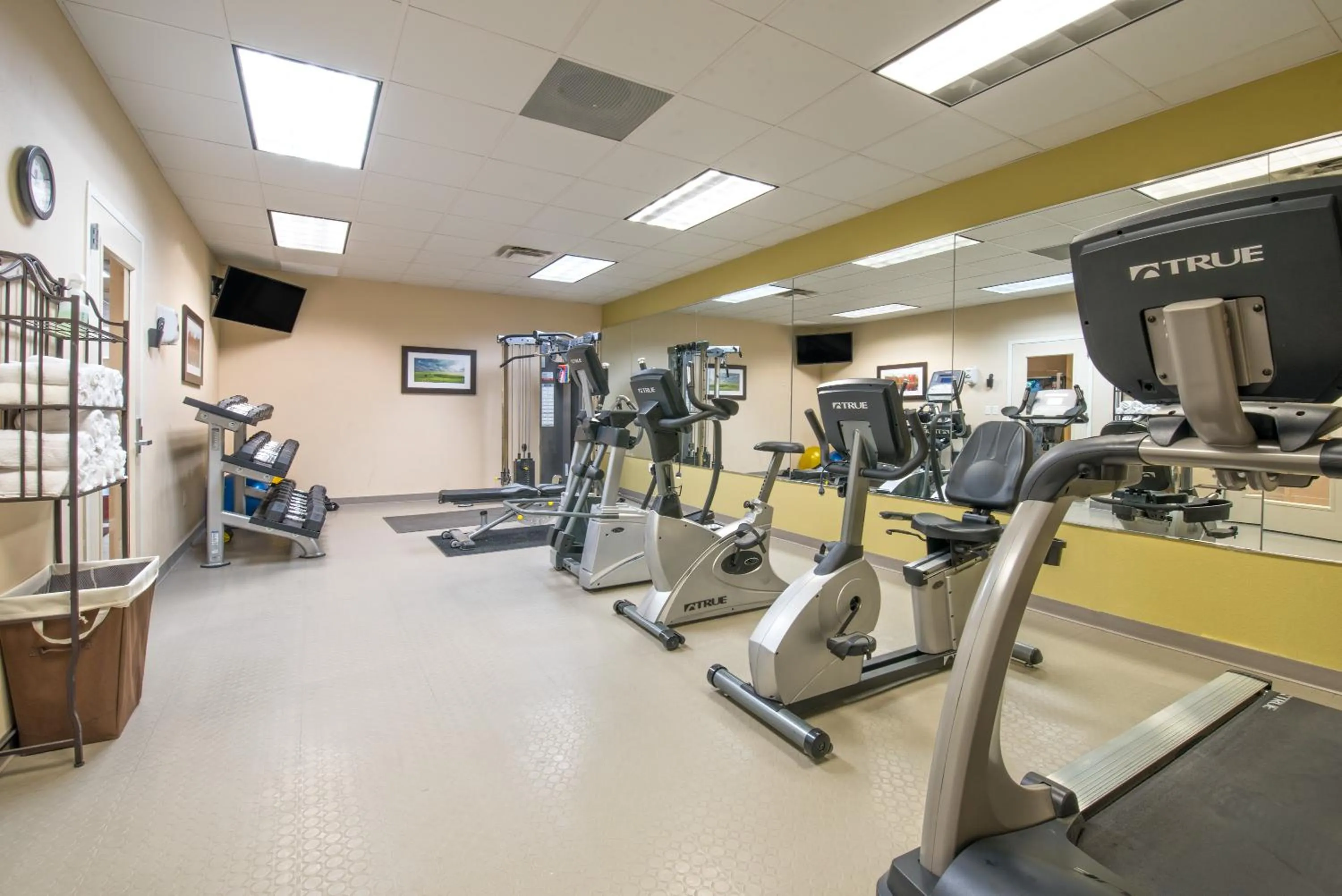 Fitness centre/facilities in Bakken Airport XWA Hotel & Studios