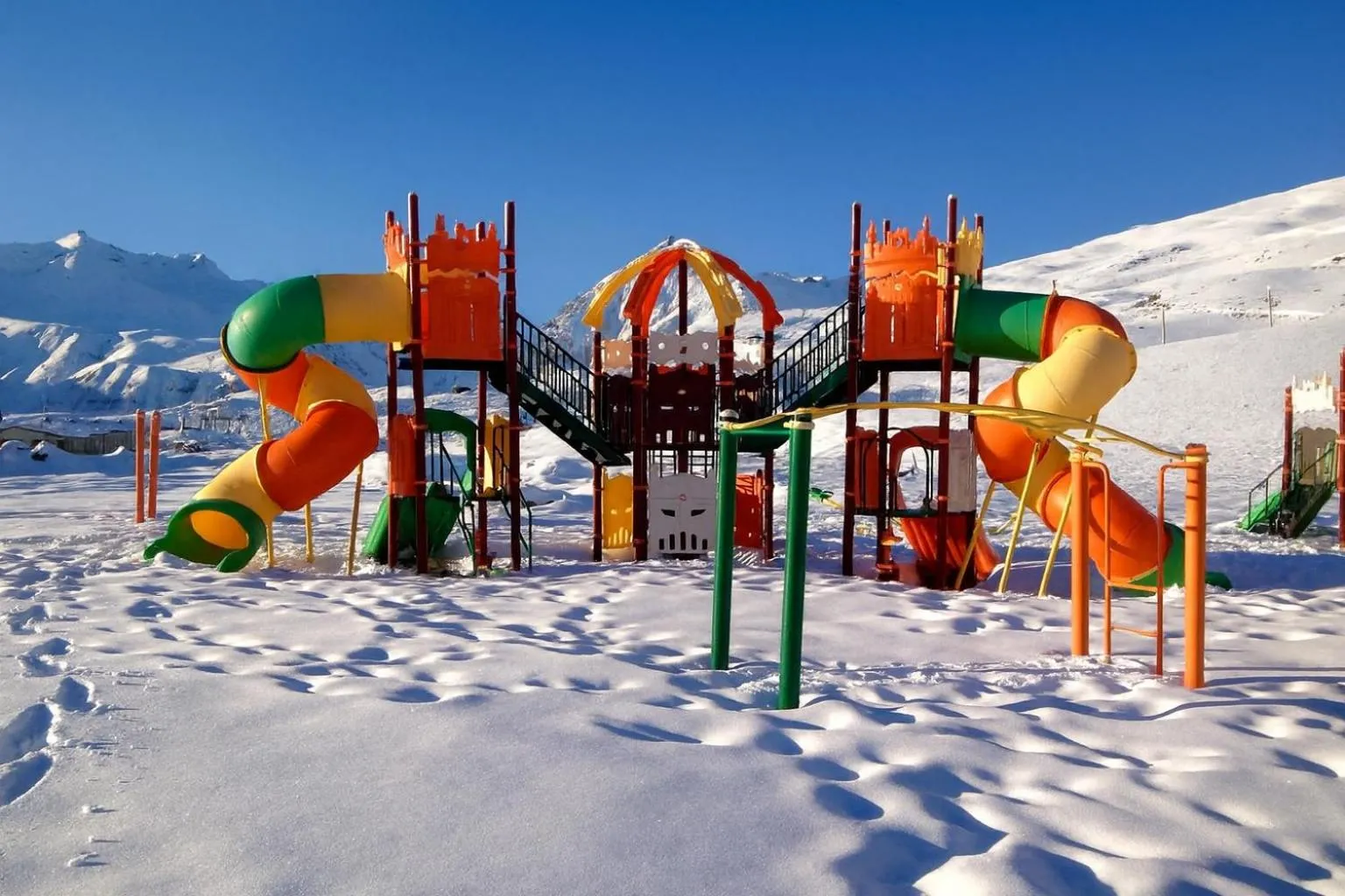 New Gudauri Four Seasons F4 by Gudauri Travel