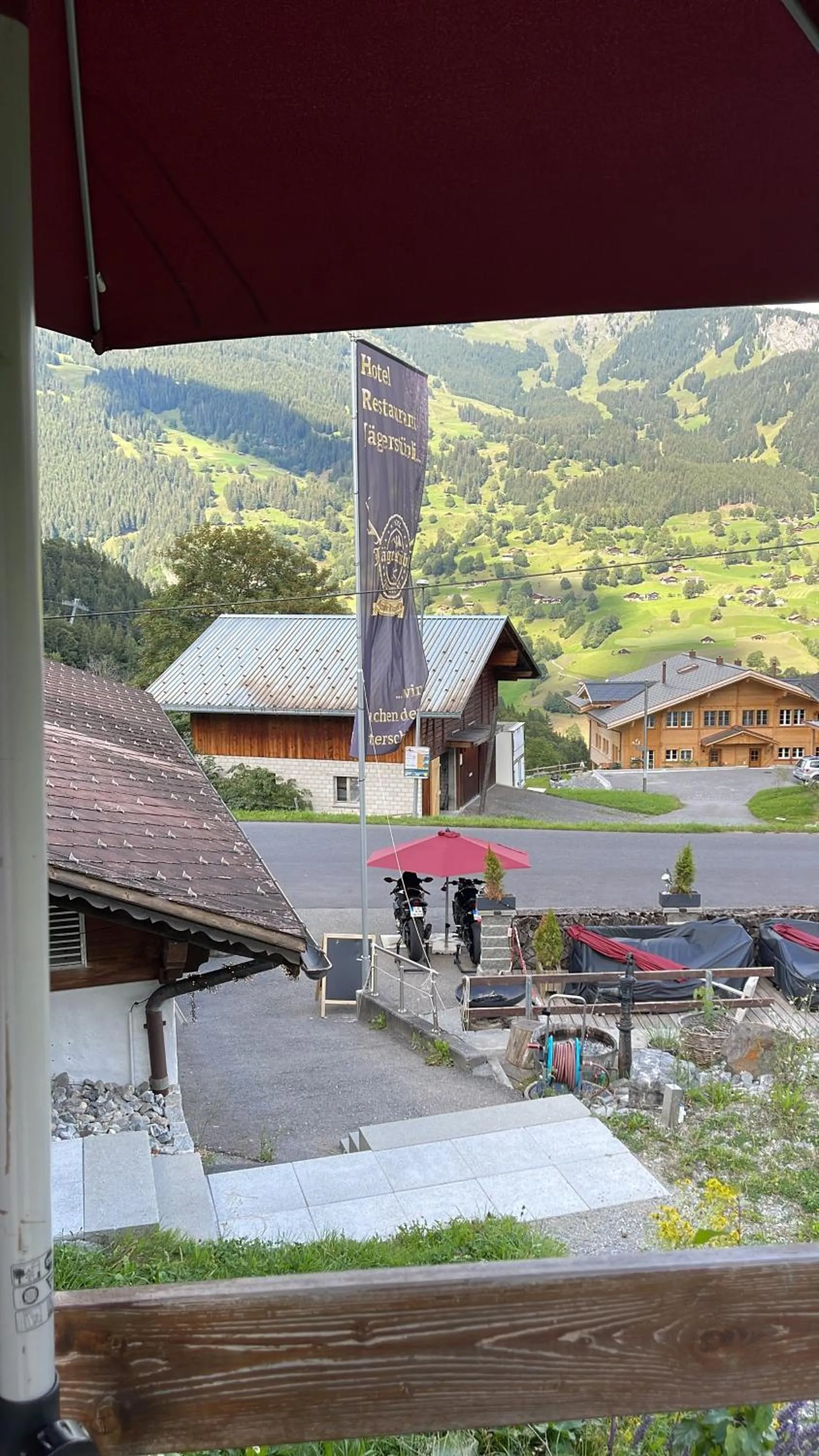 Day in Hotel Jägerstübli Grindelwald