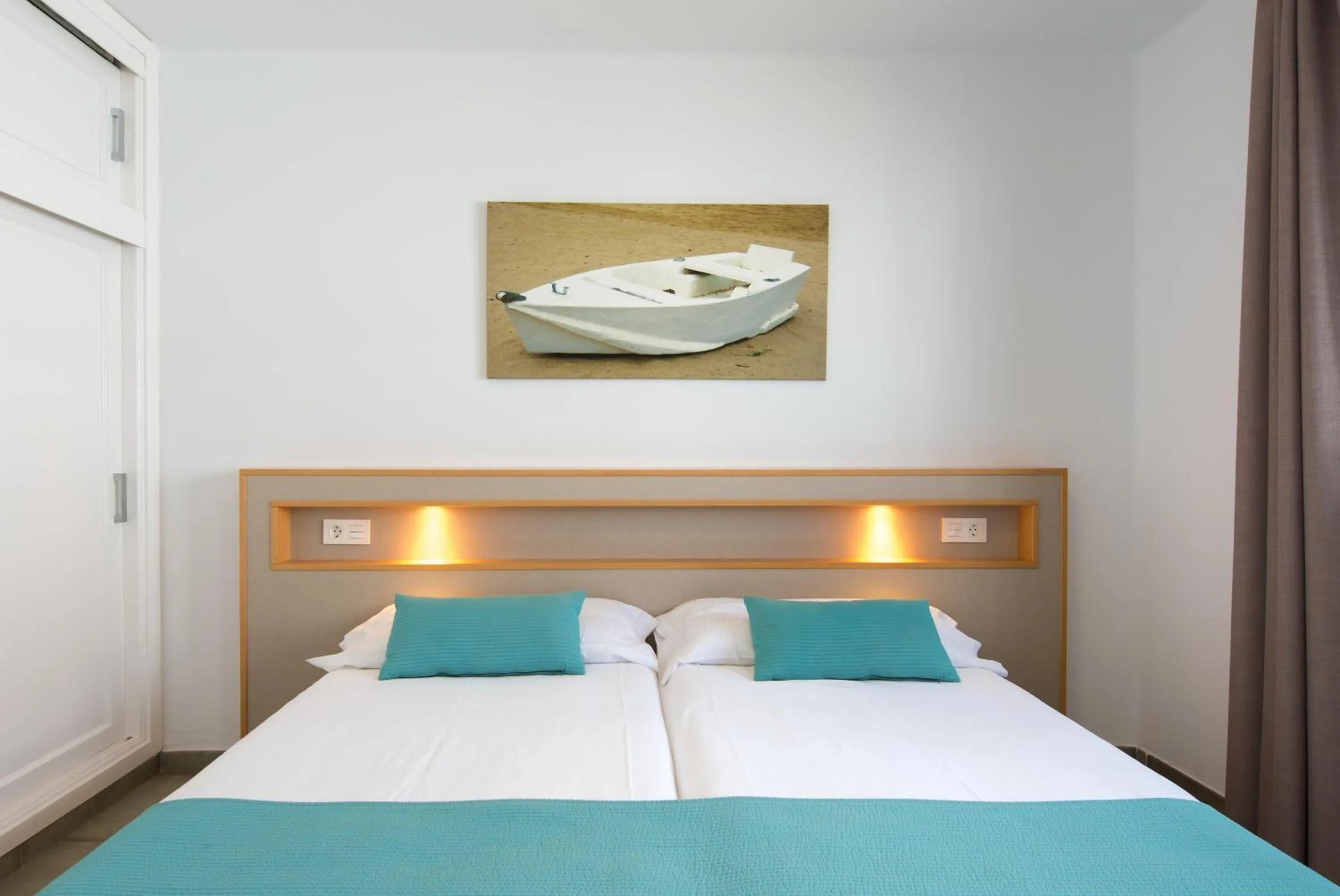 Bedroom, Bed in Apartamentos Playamar