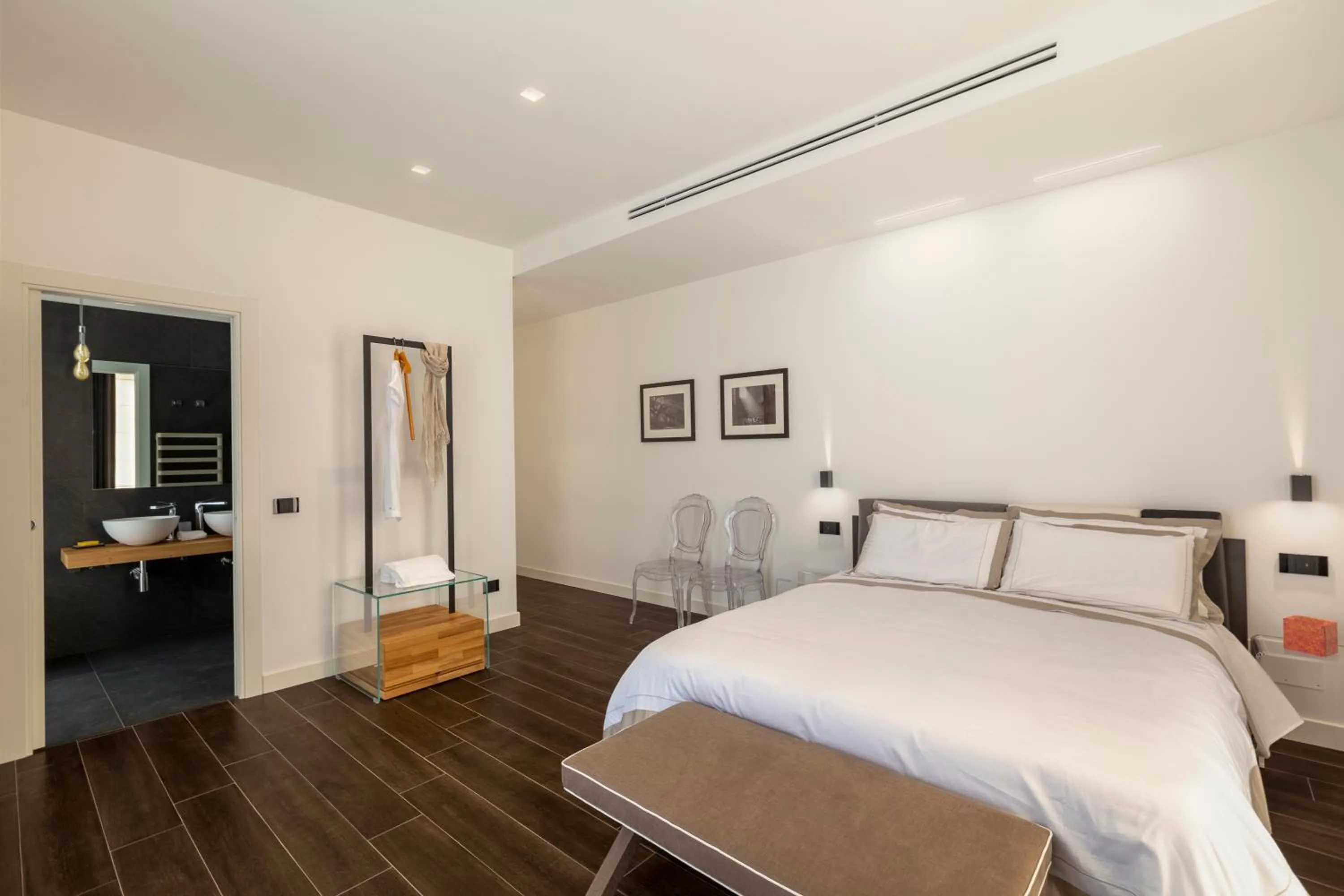 Photo of the whole room, Bed in Qui Vicino boutique rooms and suites