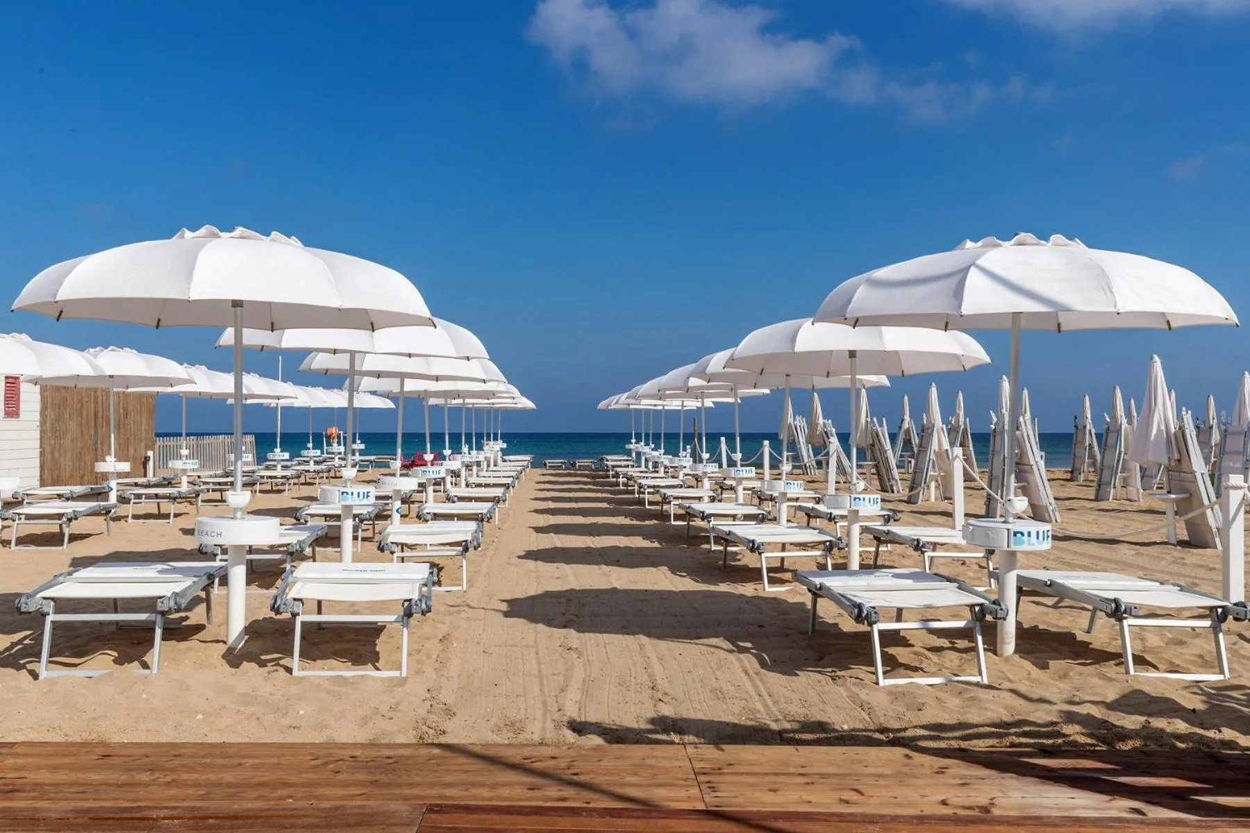 Beach in Qui Vicino boutique rooms and suites