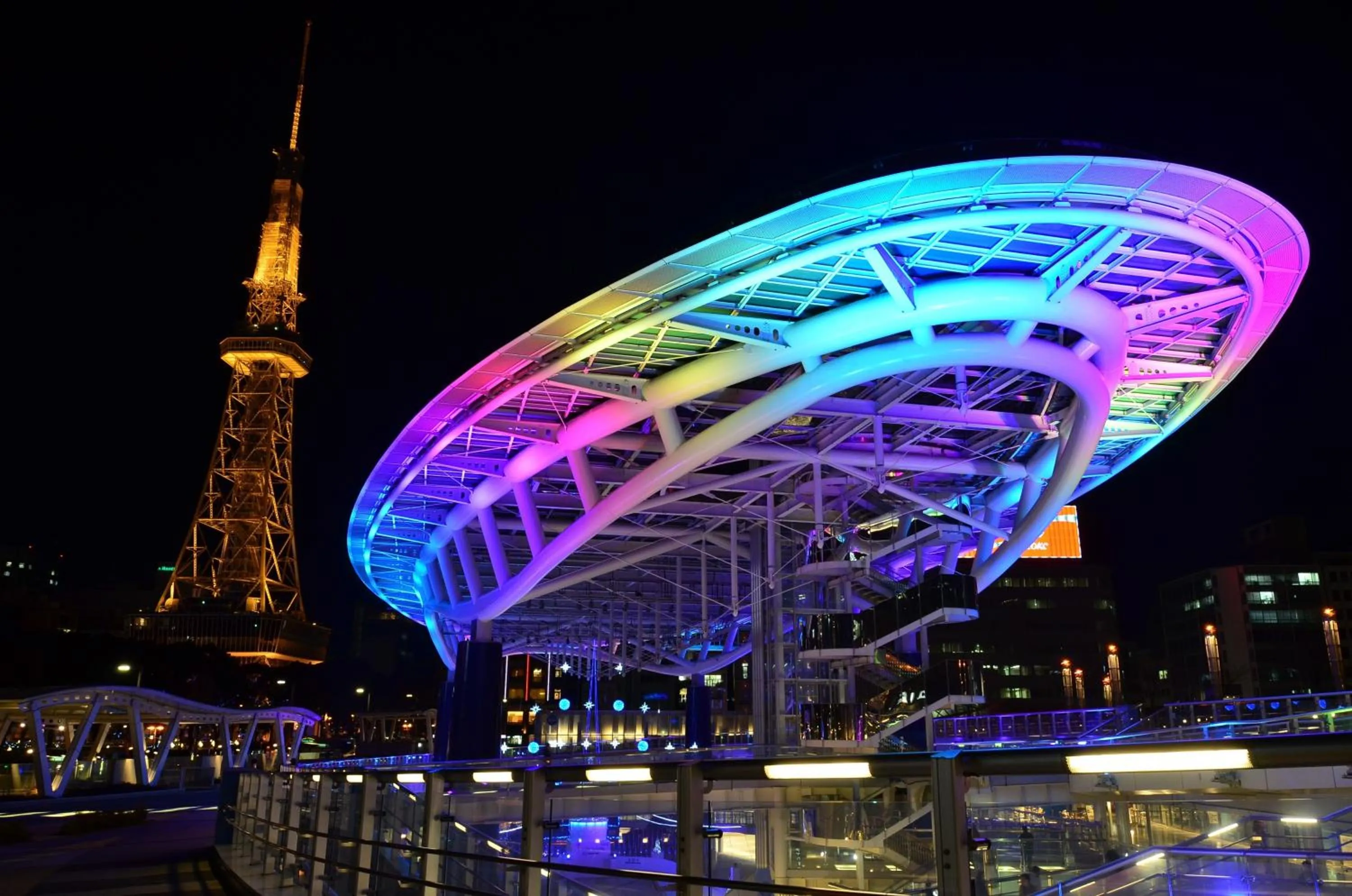 Area and facilities in Hamilton Hotel Black