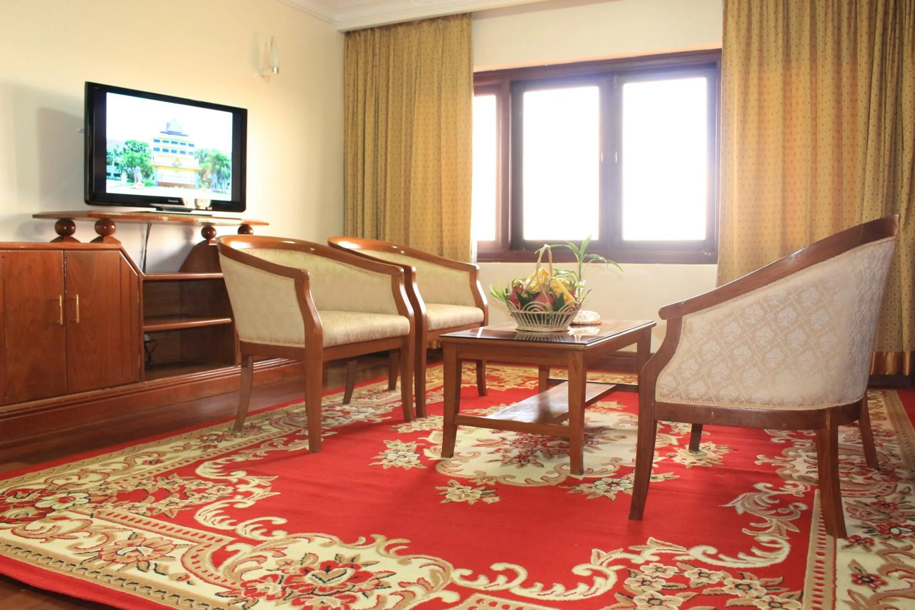 Bed in City Angkor Hotel