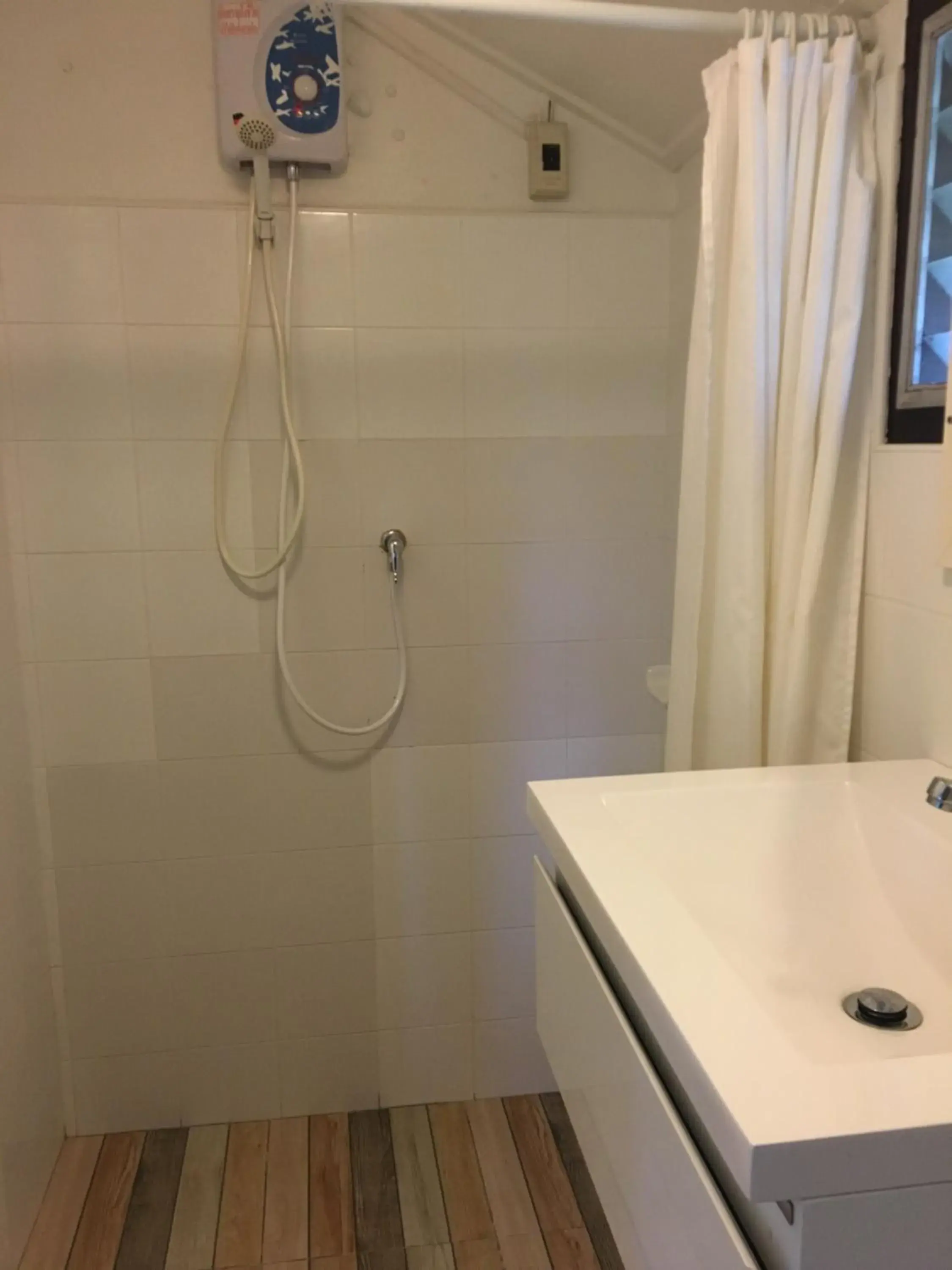 Bathroom in Suan Bankrut Beach Resort Bathroom in Suan Bankrut Beach Resort