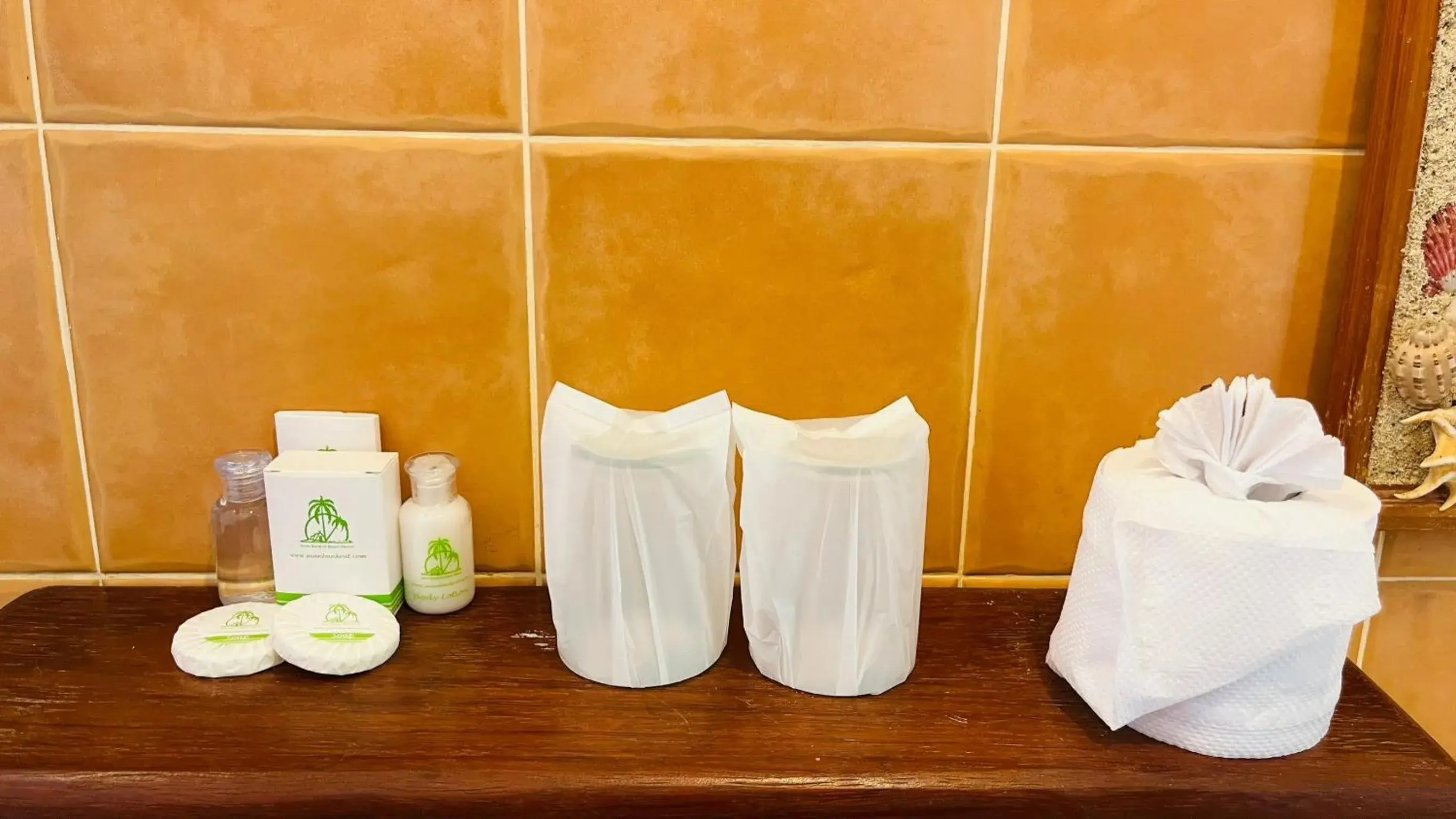 Bathroom in Suan Bankrut Beach Resort Bathroom in Suan Bankrut Beach Resort