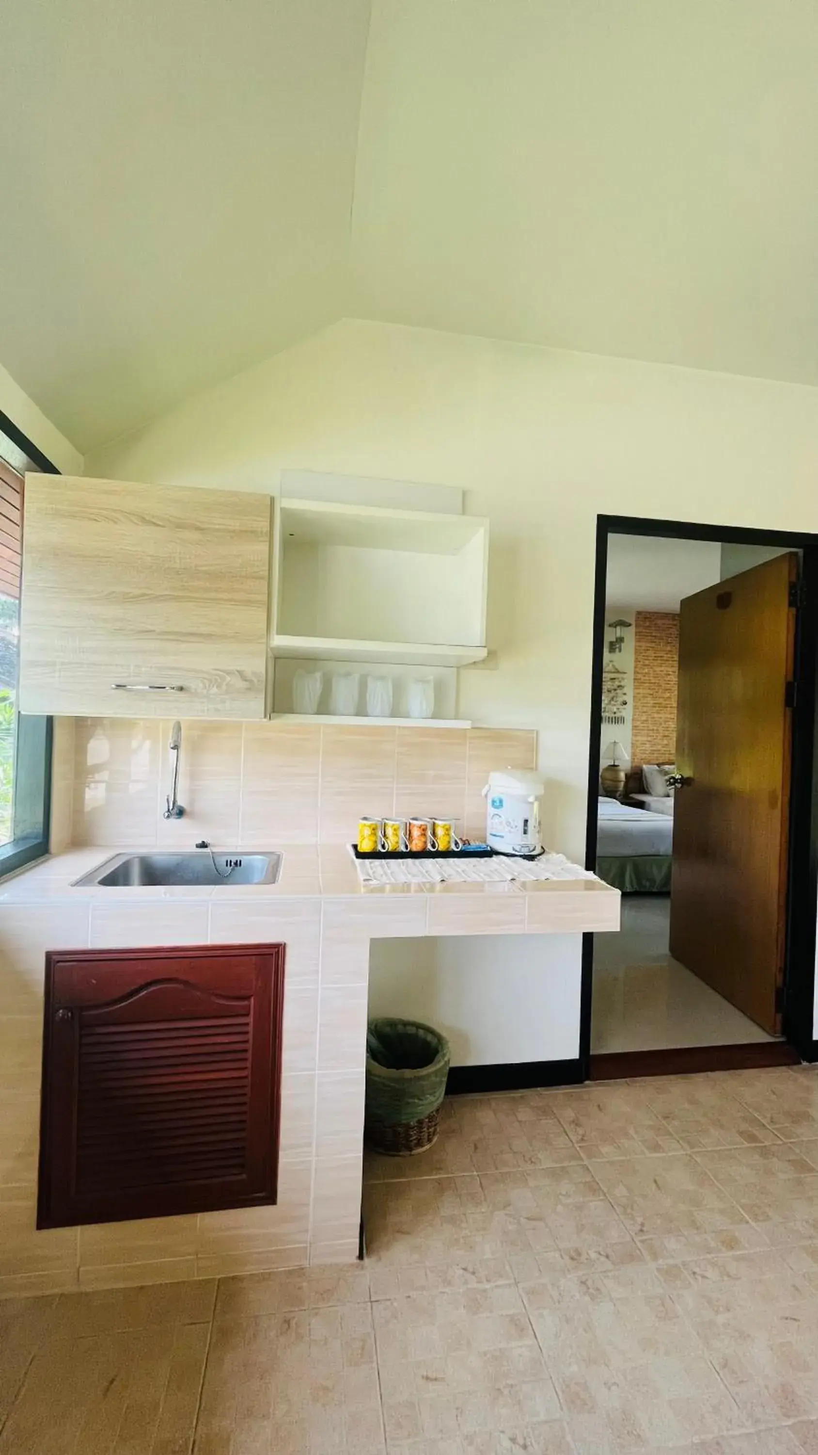 Food and drinks in Suan Bankrut Beach Resort Food and drinks in Suan Bankrut Beach Resort