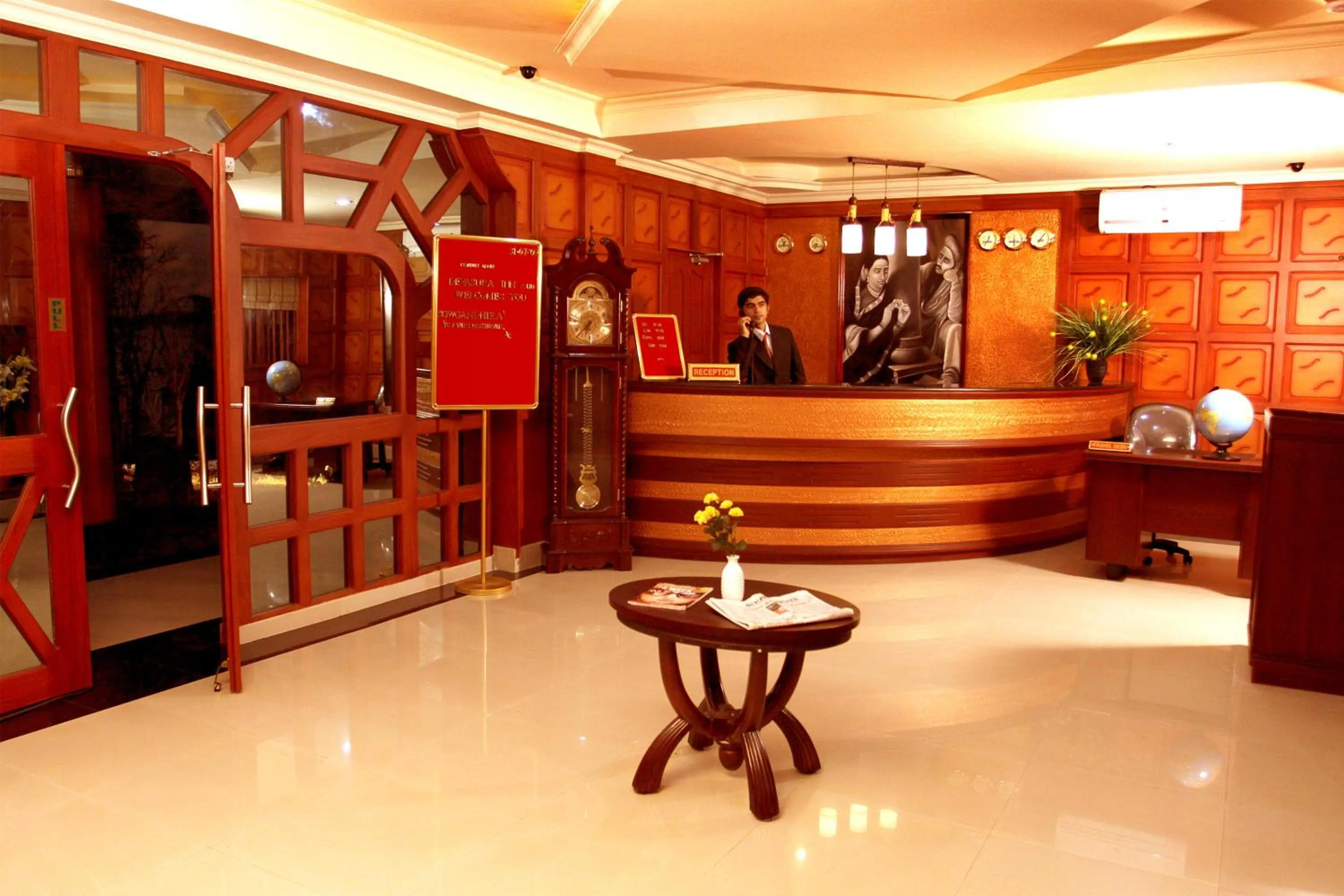 Lobby or reception in Devasura inn