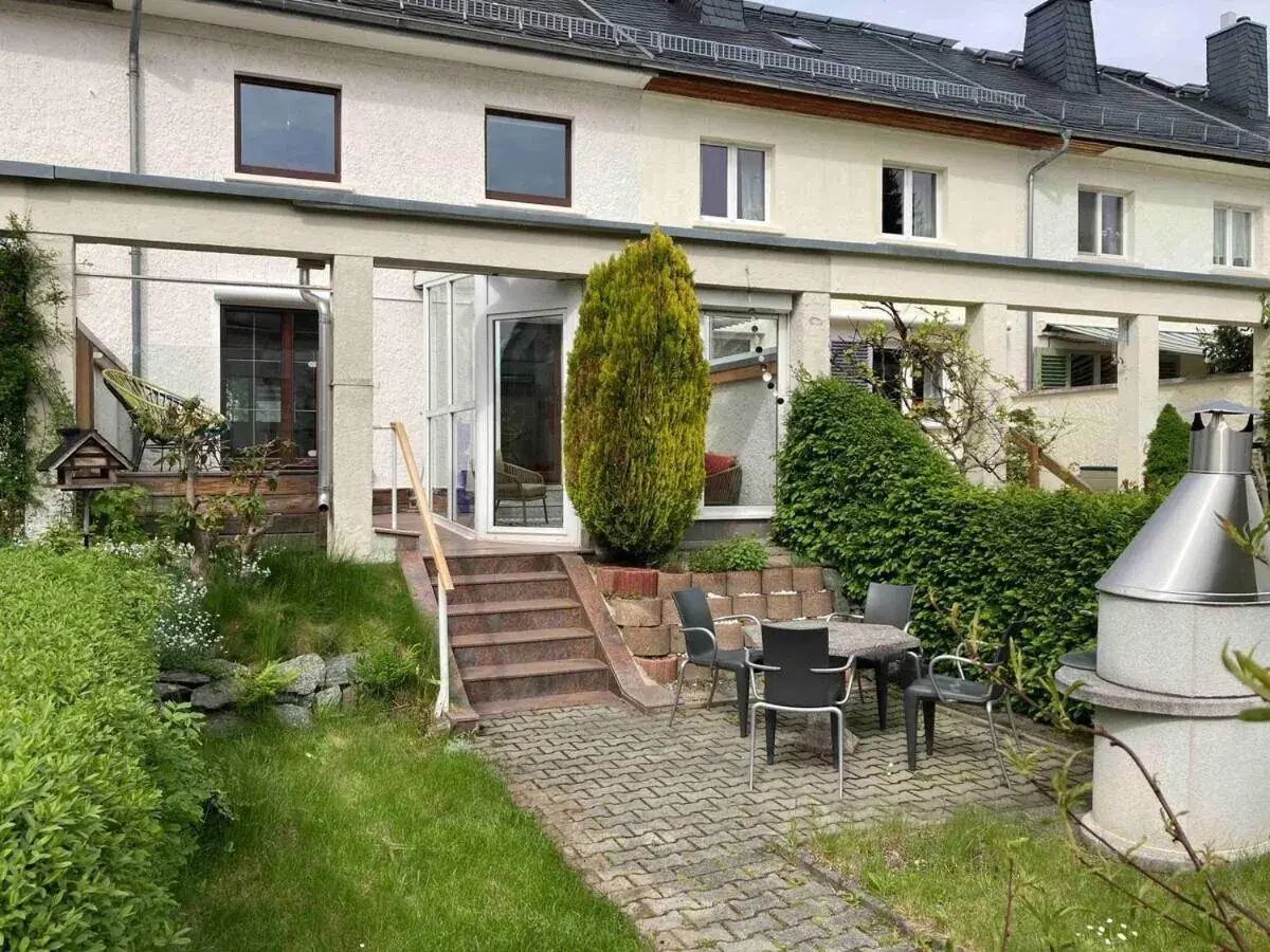 Property building in Ferienhaus Chemnitz Property building in Ferienhaus Chemnitz