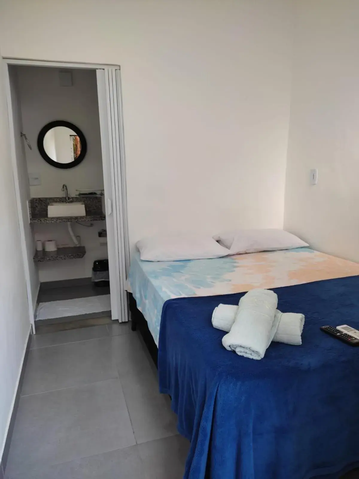 Double Room in Pousada Praia do Tombo Double Room in Pousada Praia do Tombo