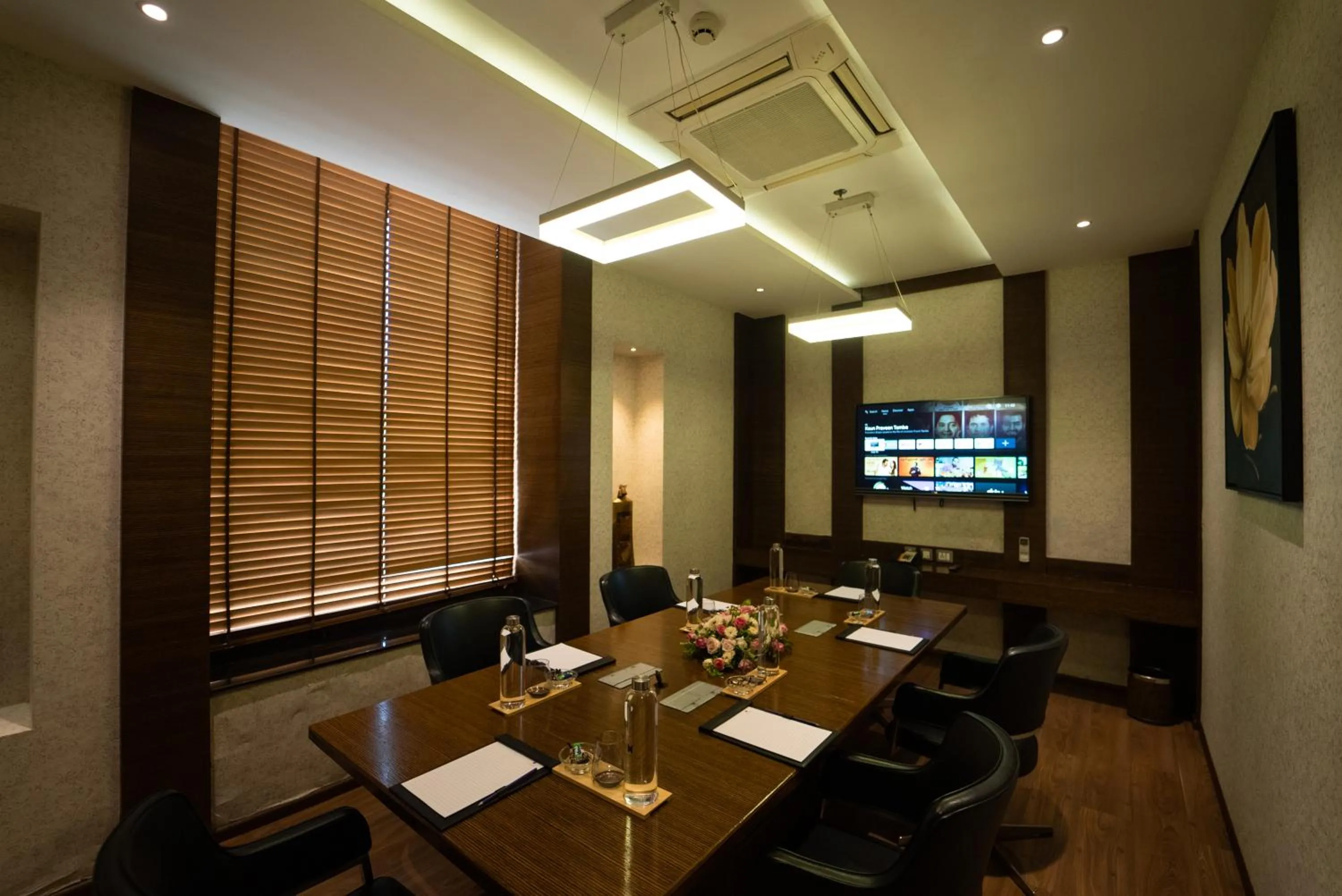 Business facilities in HYCINTH Hotels