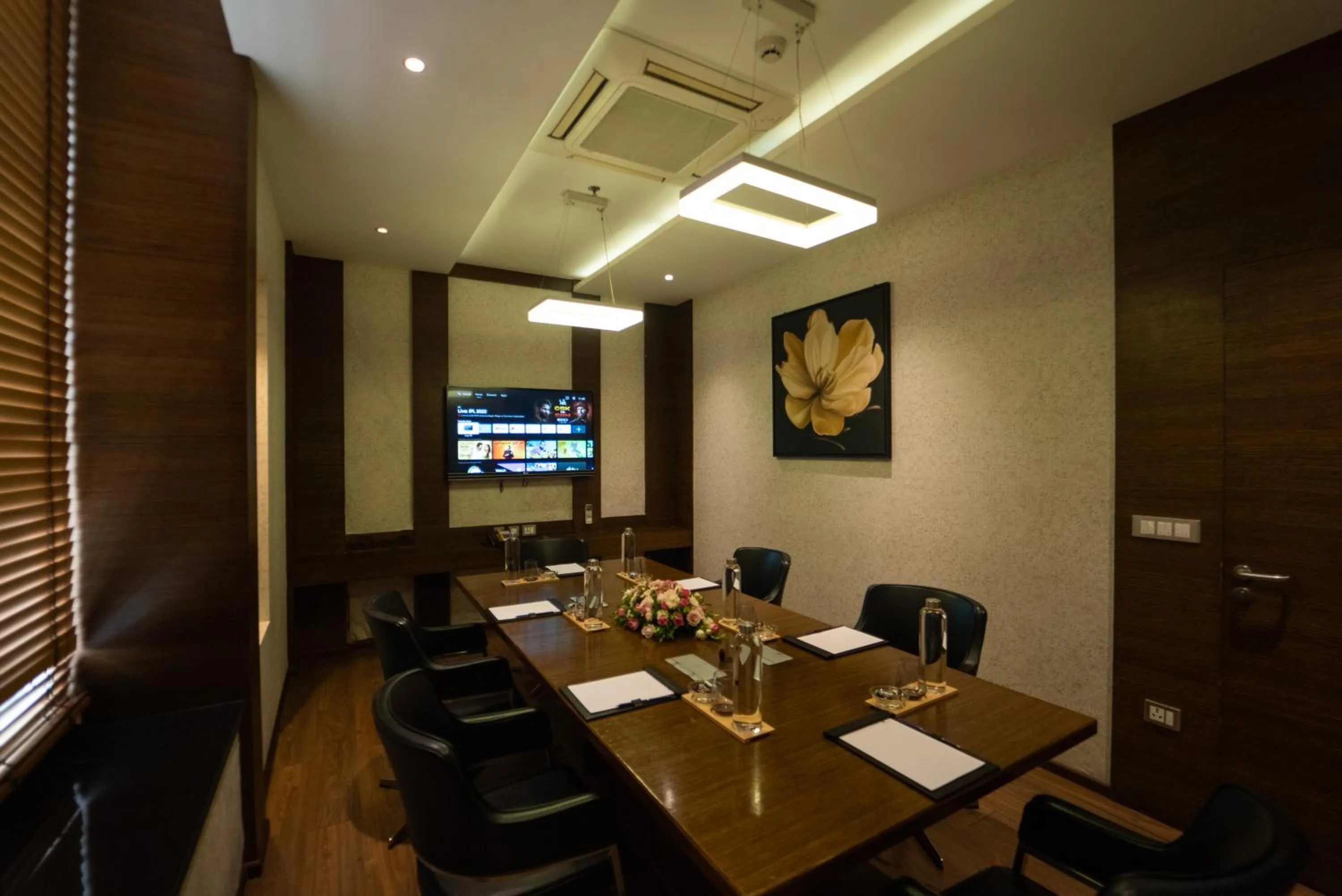 Business facilities in HYCINTH Hotels