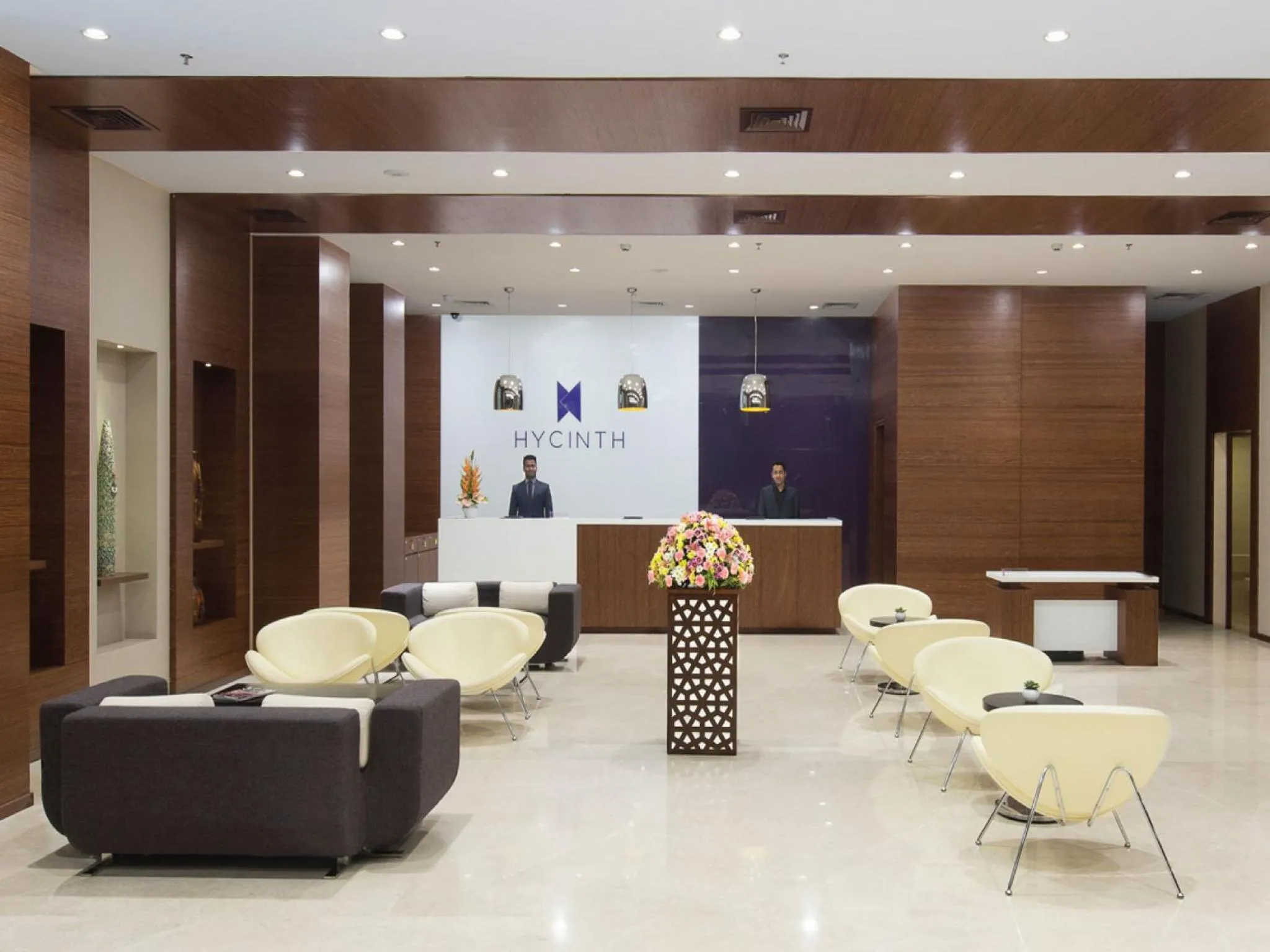 Lobby or reception in HYCINTH Hotels