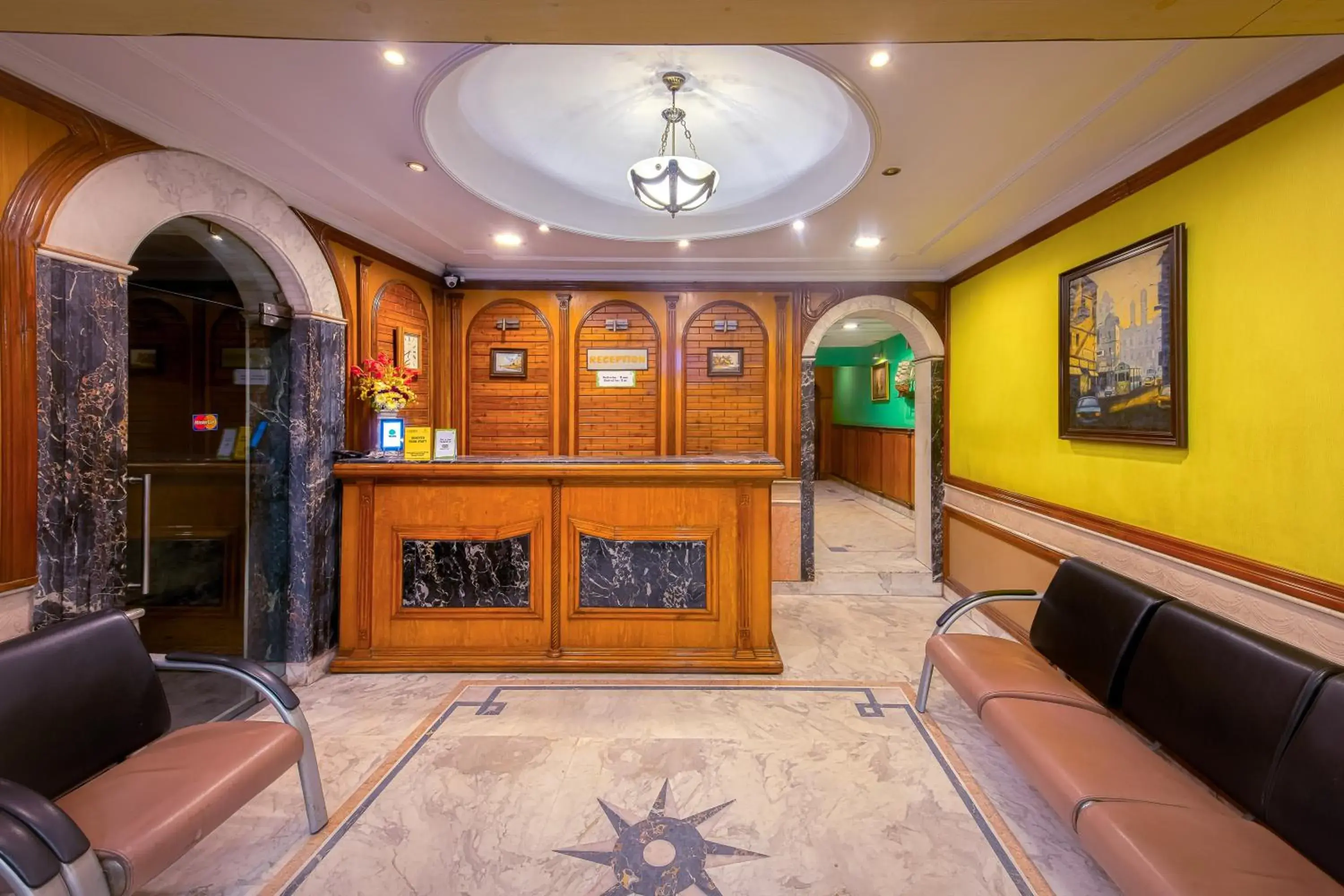 Lobby or reception in Treebo Green View, Park Circus Lobby or reception in Treebo Green View, Park Circus