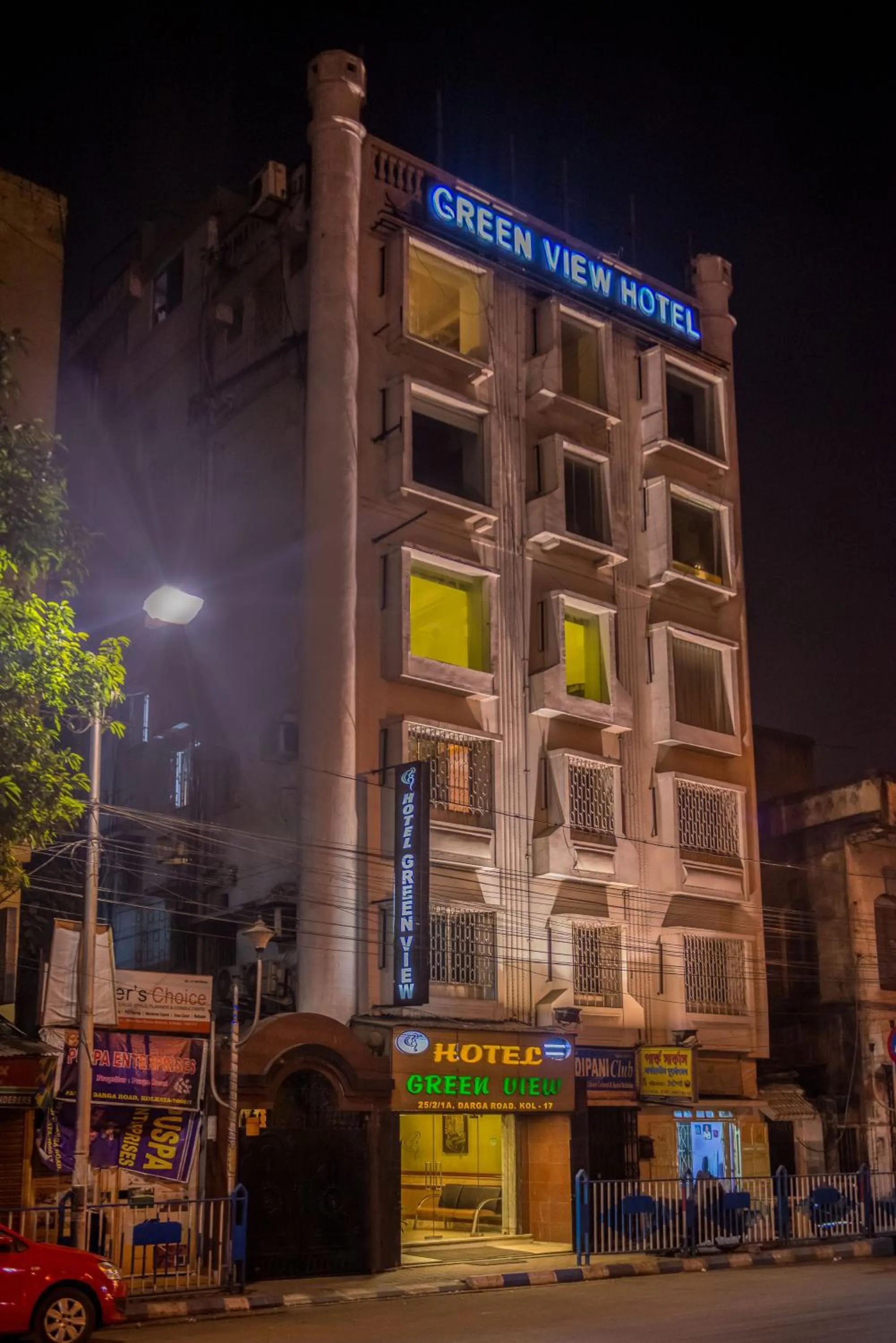 Facade/entrance in Treebo Green View, Park Circus
