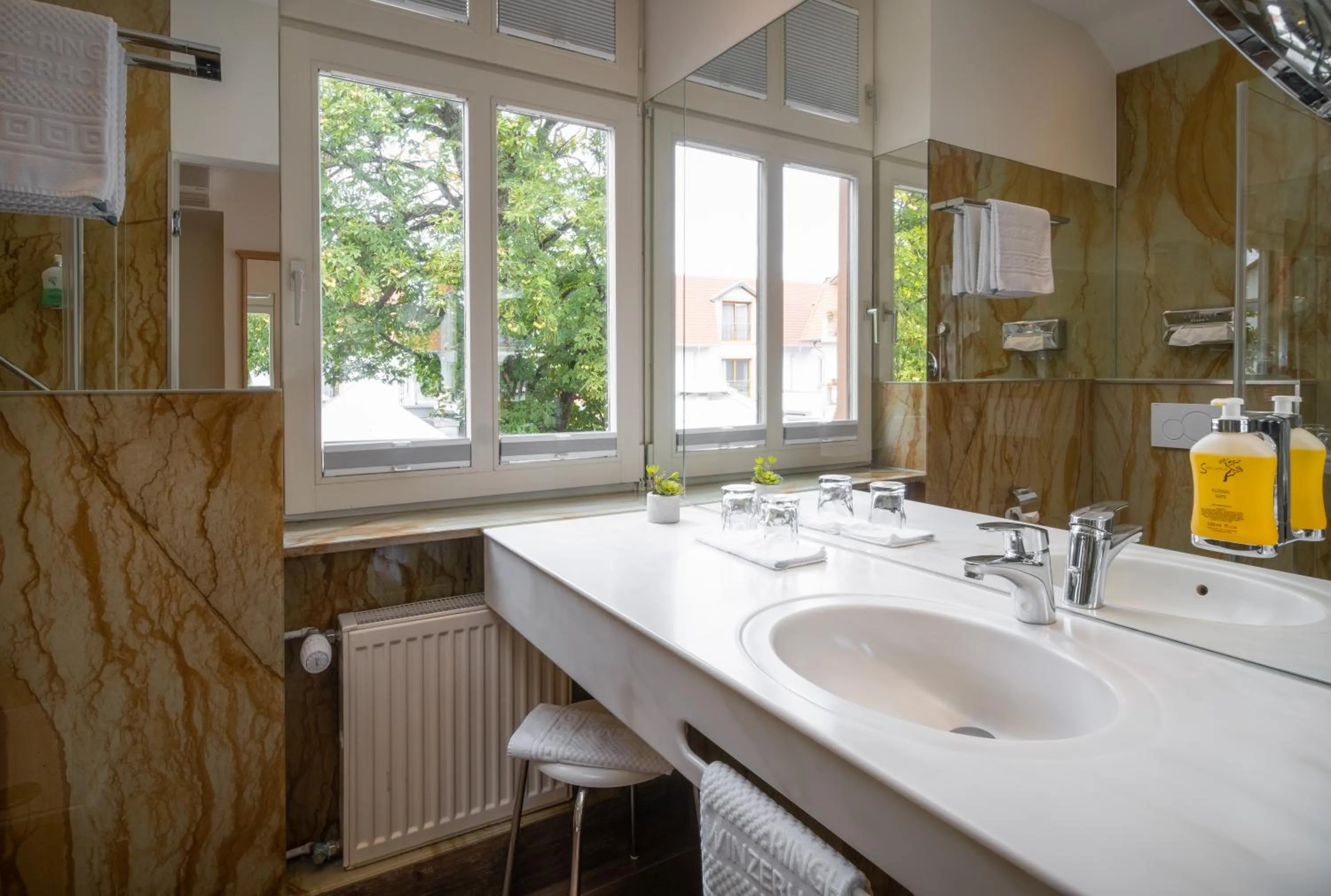 Bathroom in Ringhotel Winzerhof