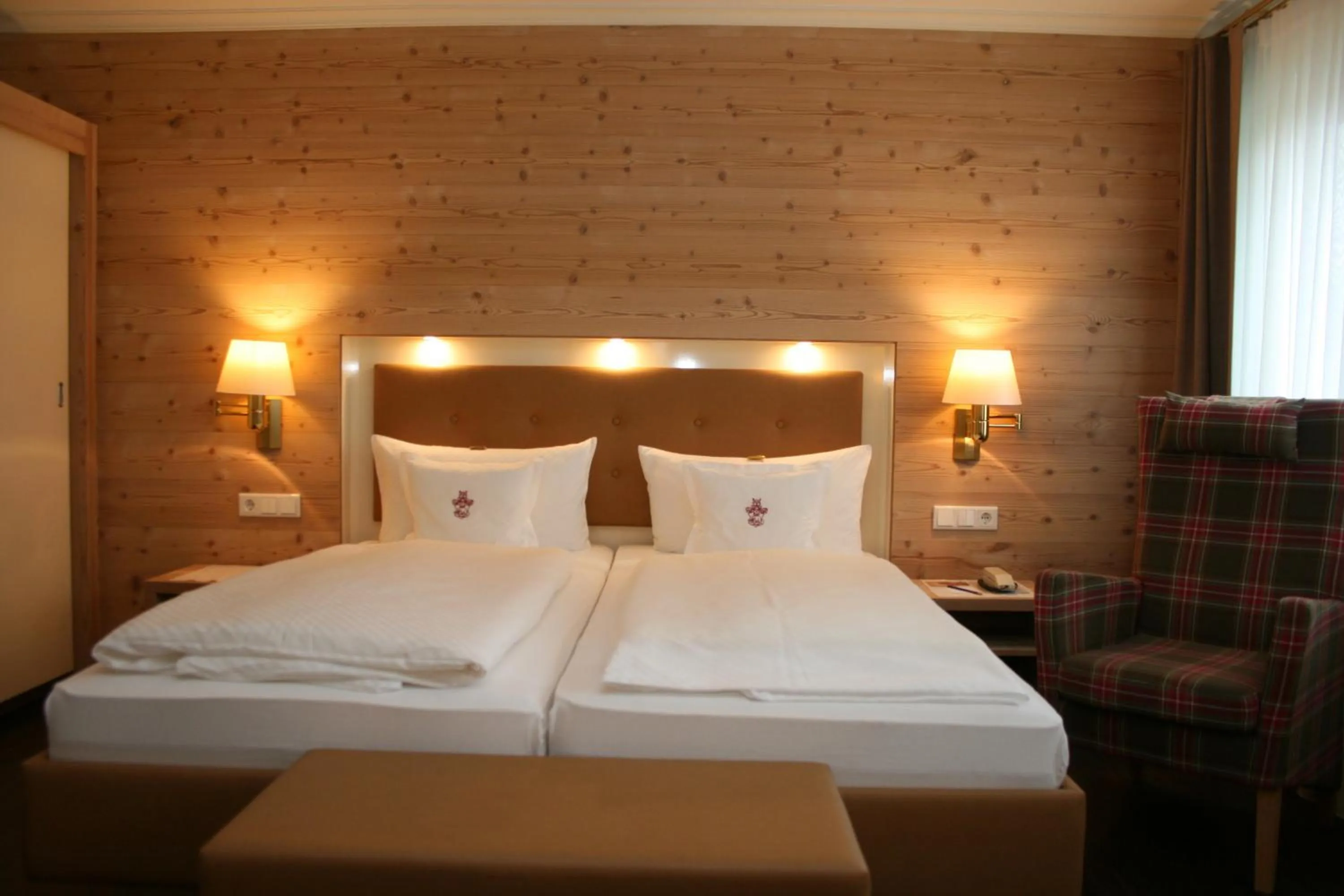 Photo of the whole room, Bed in Ringhotel Winzerhof