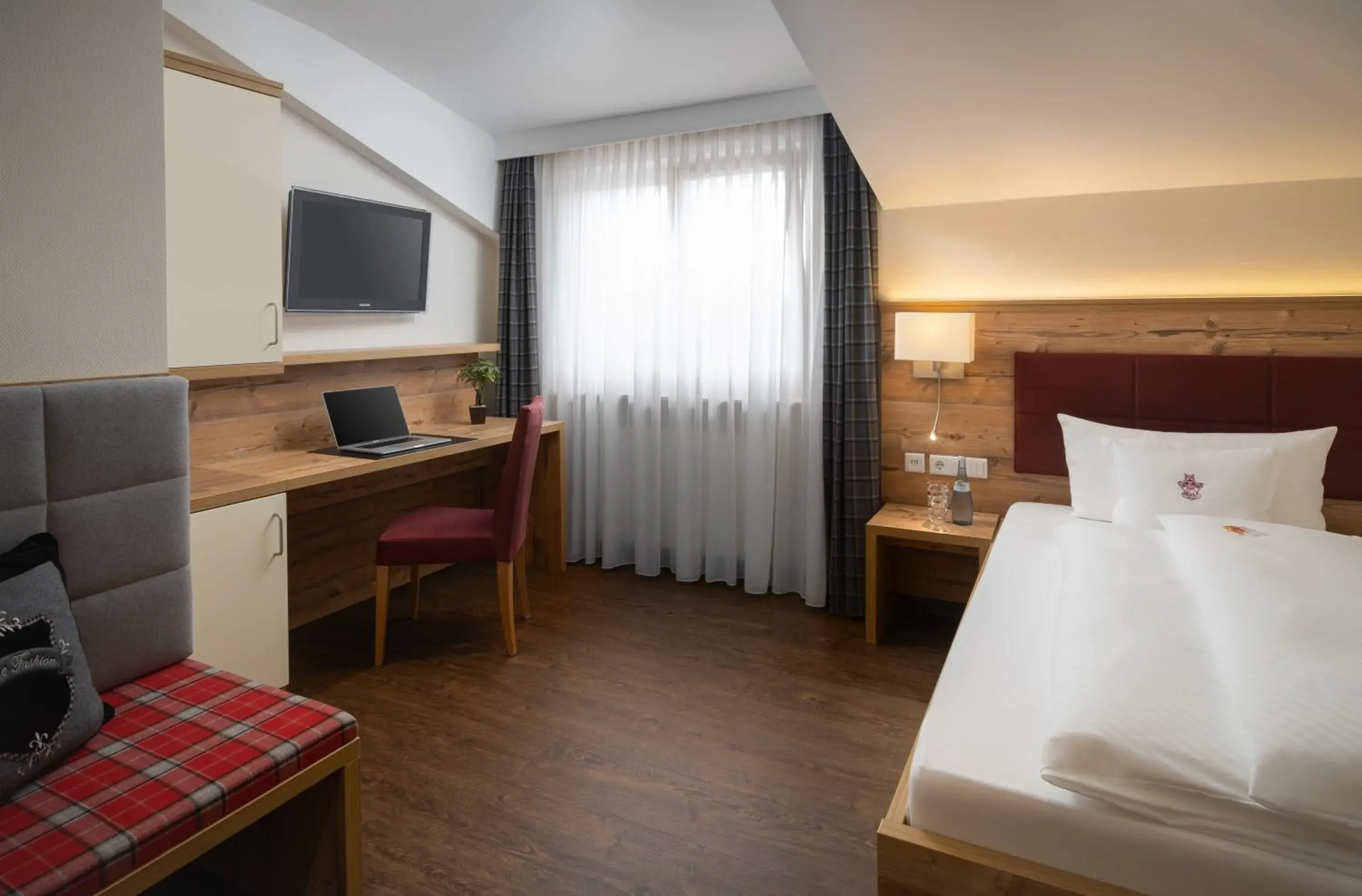 Classic Single Room in Ringhotel Winzerhof Classic Single Room in Ringhotel Winzerhof