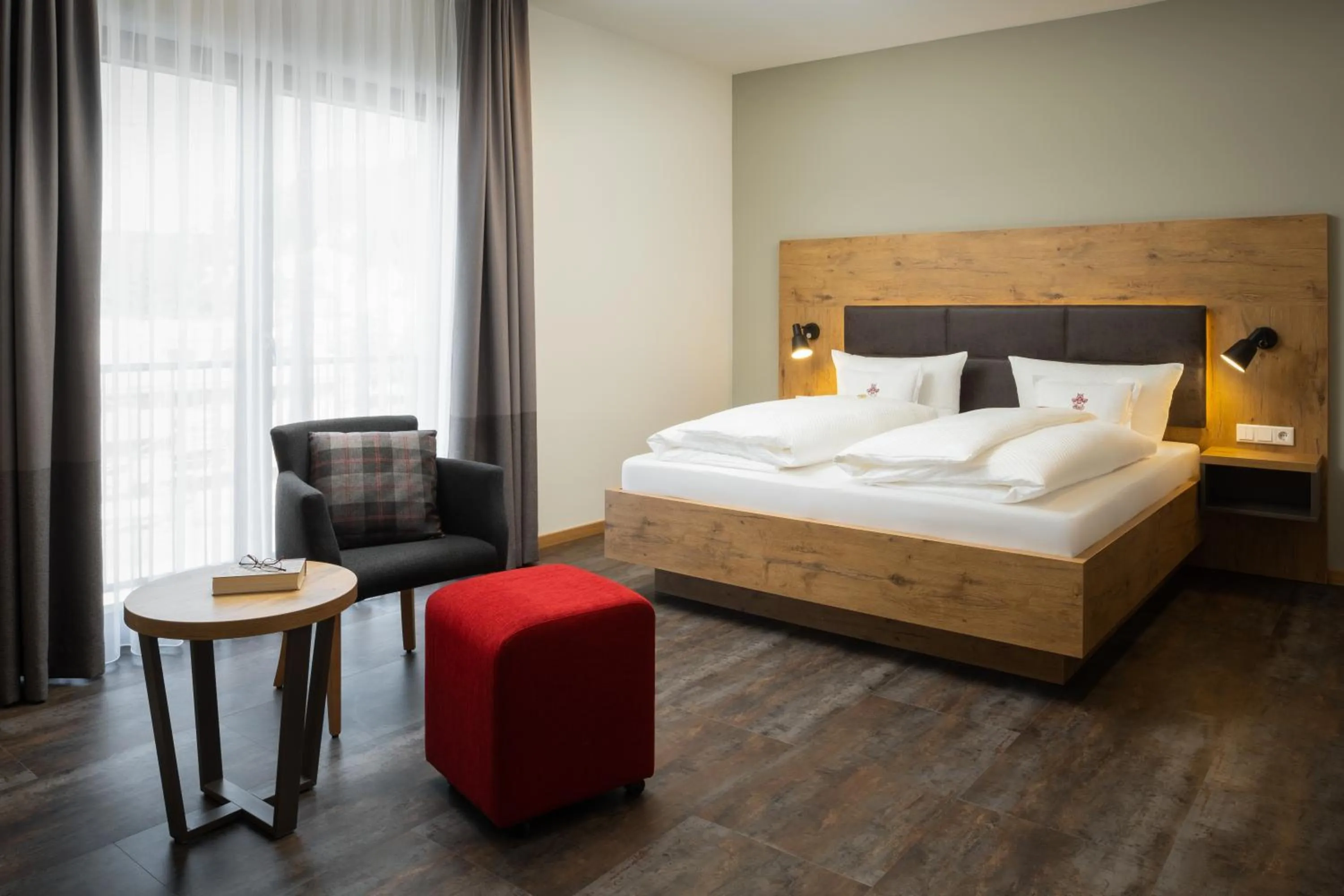 Photo of the whole room, Bed in Ringhotel Winzerhof