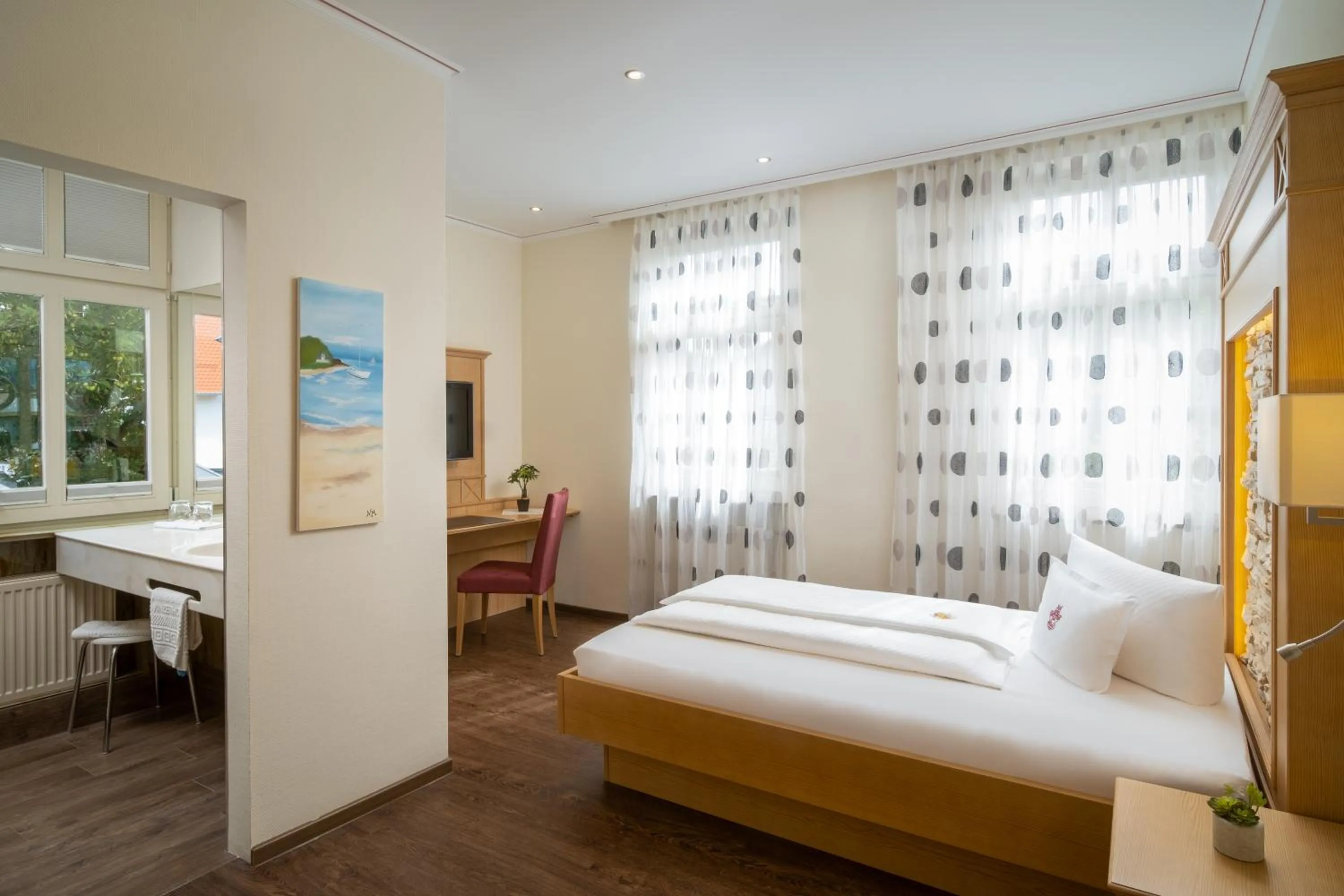 Photo of the whole room, Bed in Ringhotel Winzerhof