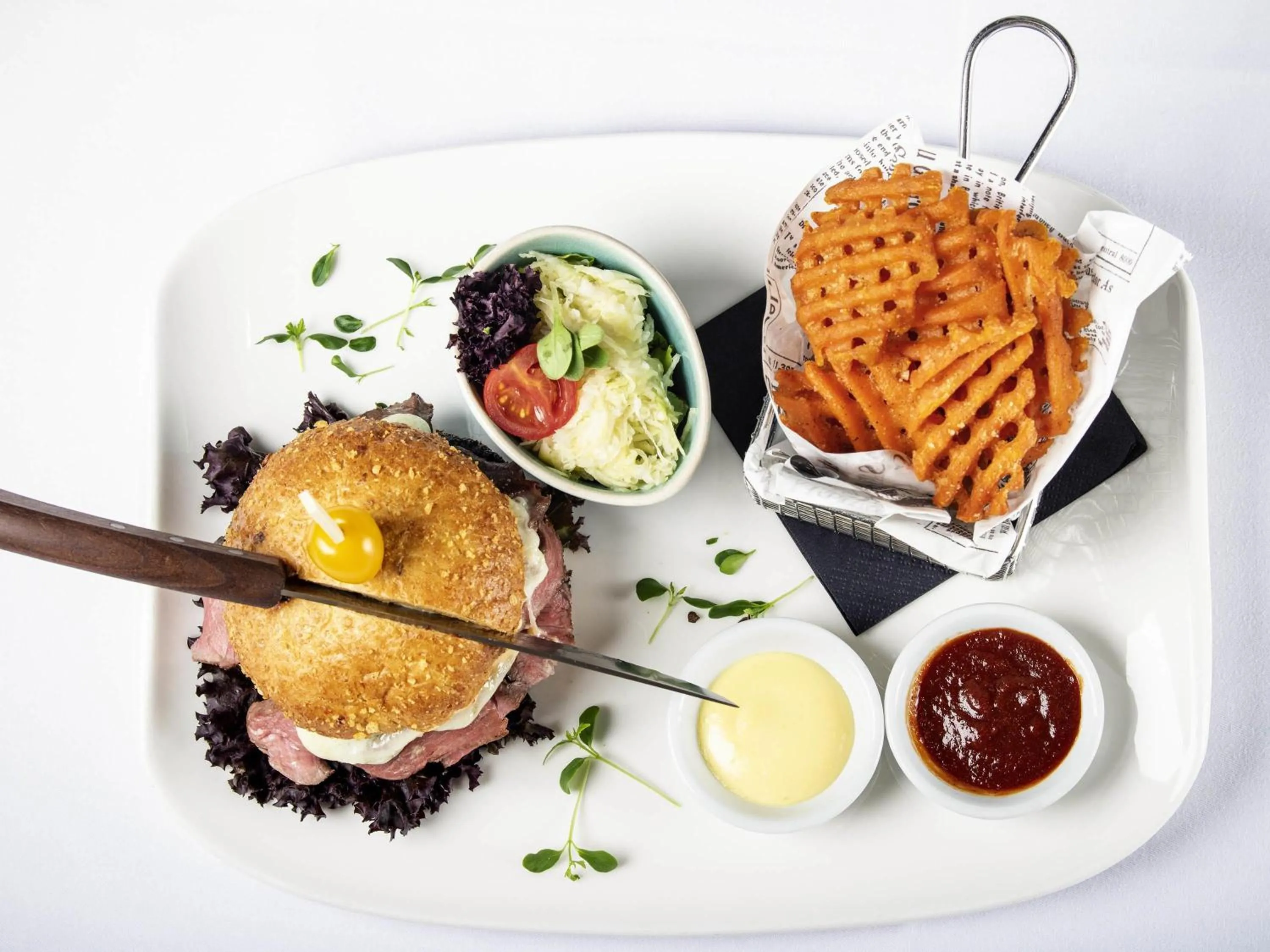 Restaurant/places to eat in Novotel Bern Expo