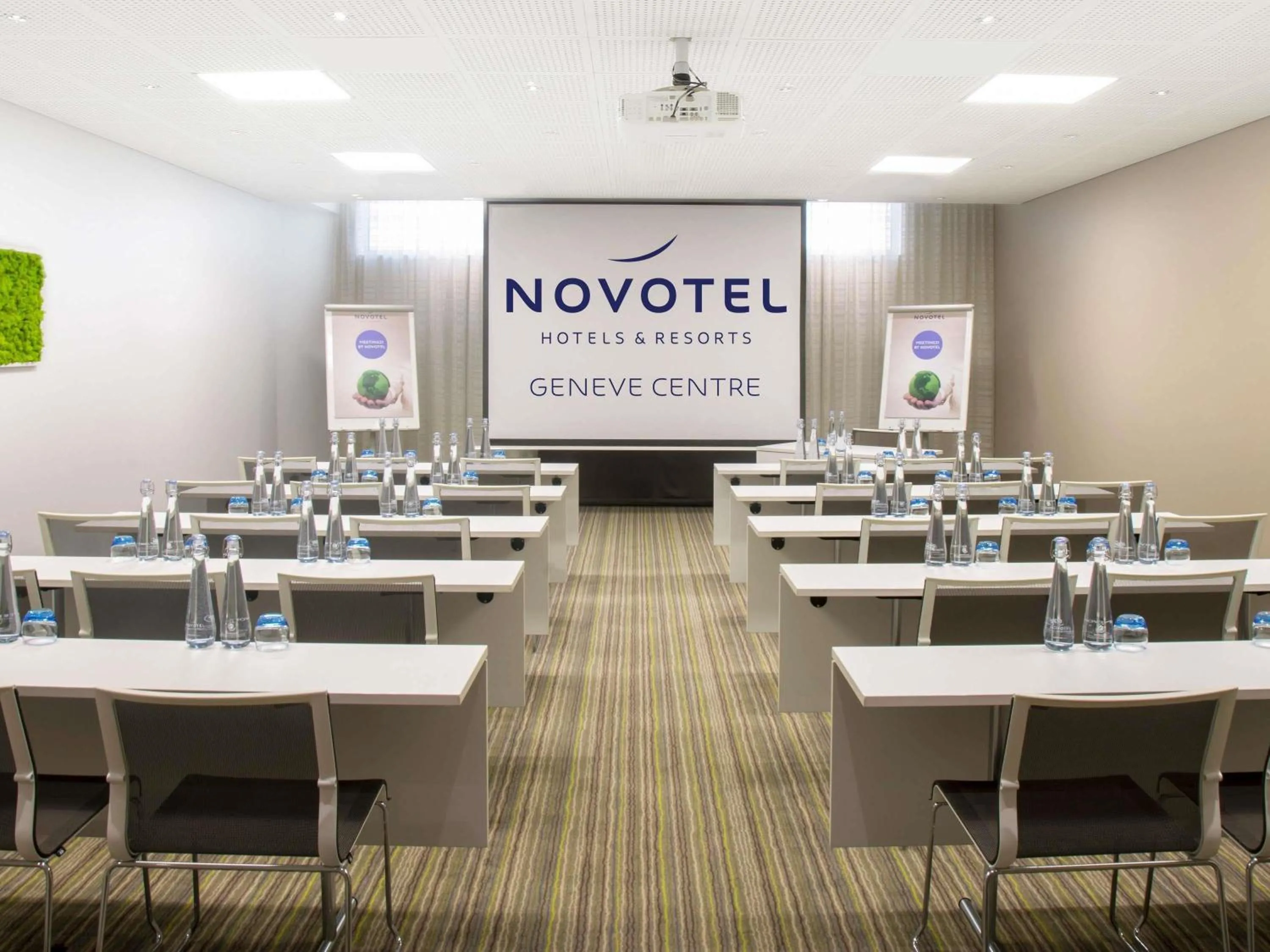 Meeting/conference room in Novotel Genève Centre