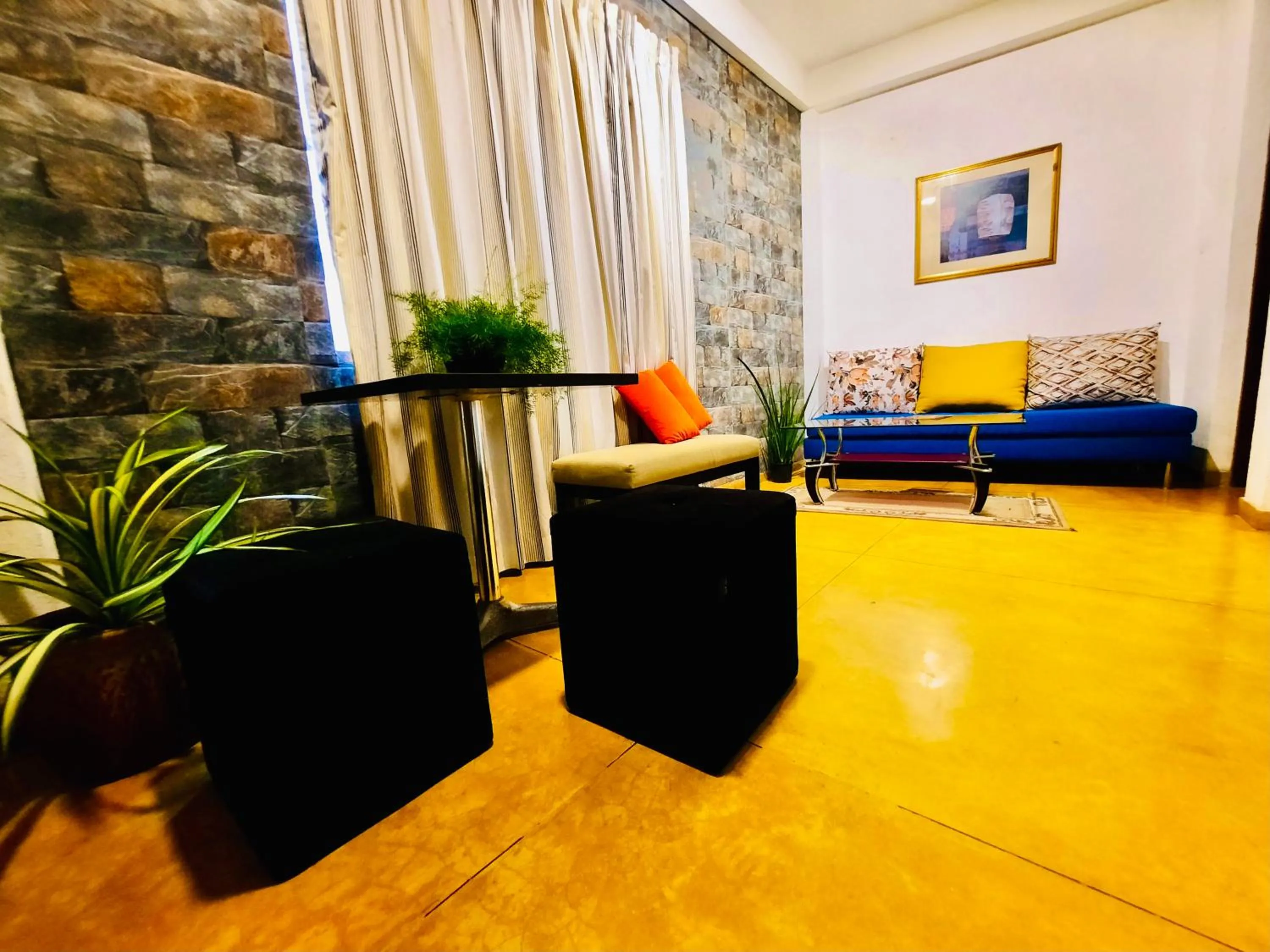 Seating area in Hotel Dorset