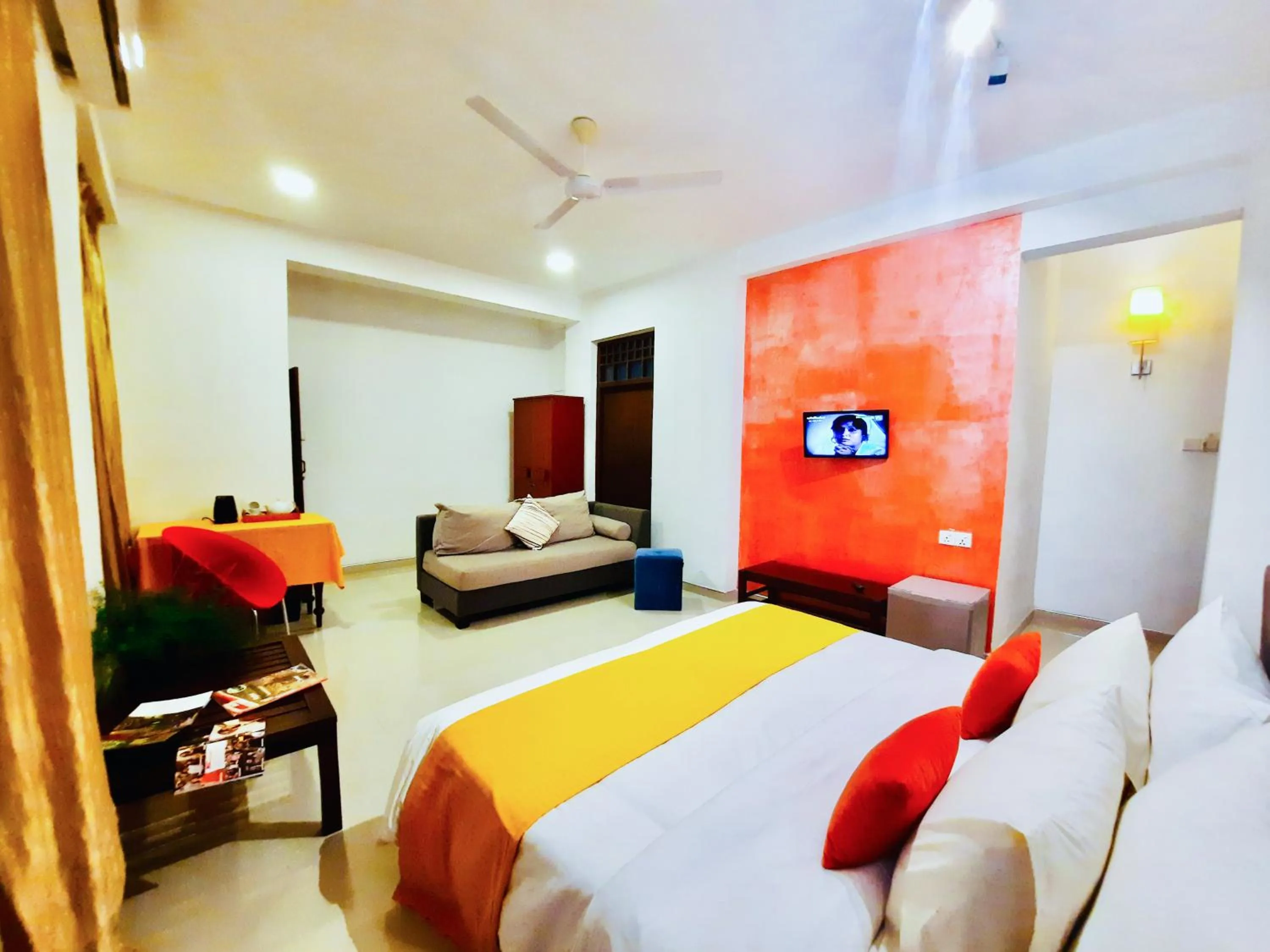 Photo of the whole room, Bed in Hotel Dorset