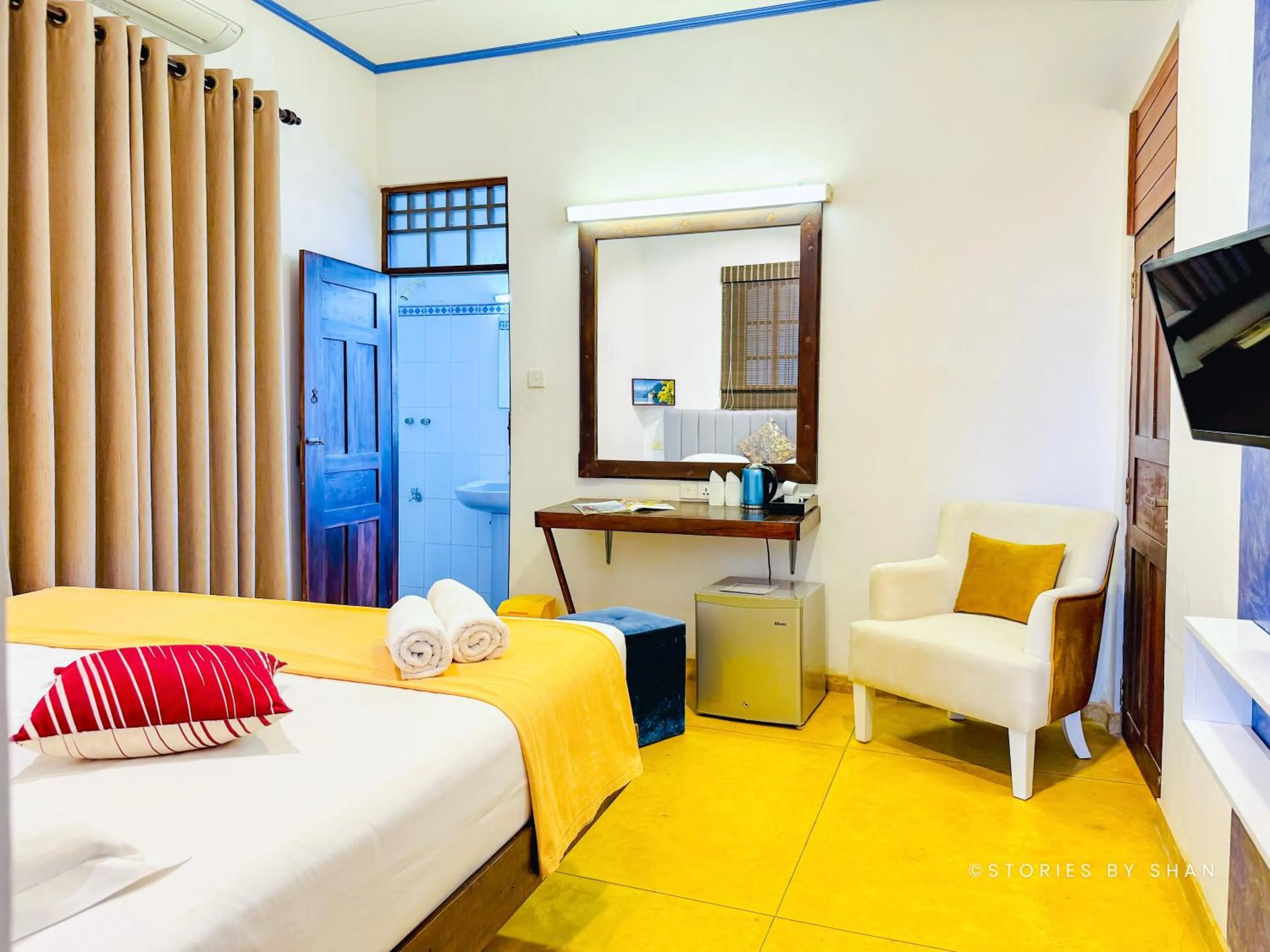 Photo of the whole room, Bed in Hotel Dorset