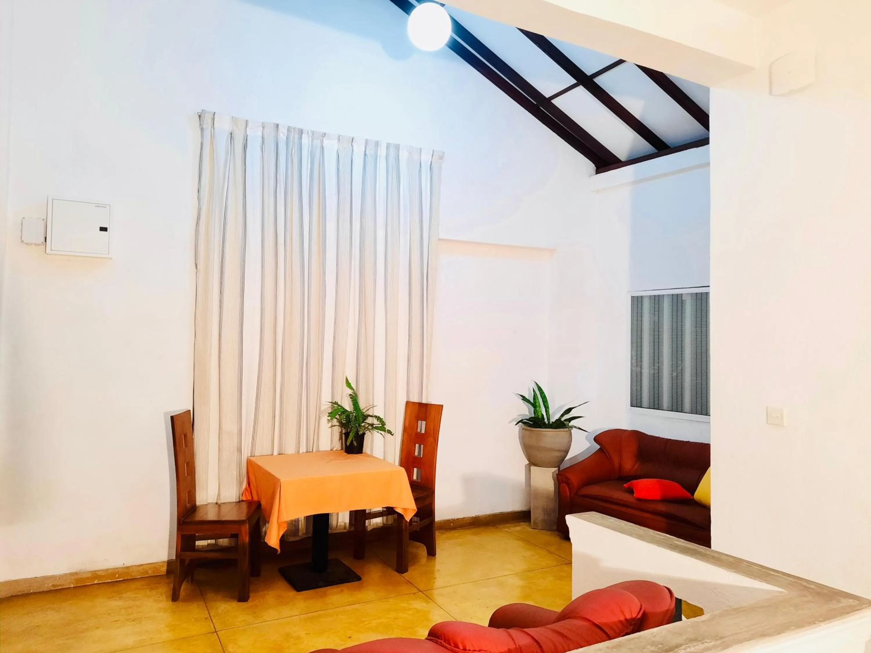 Seating area in Hotel Dorset