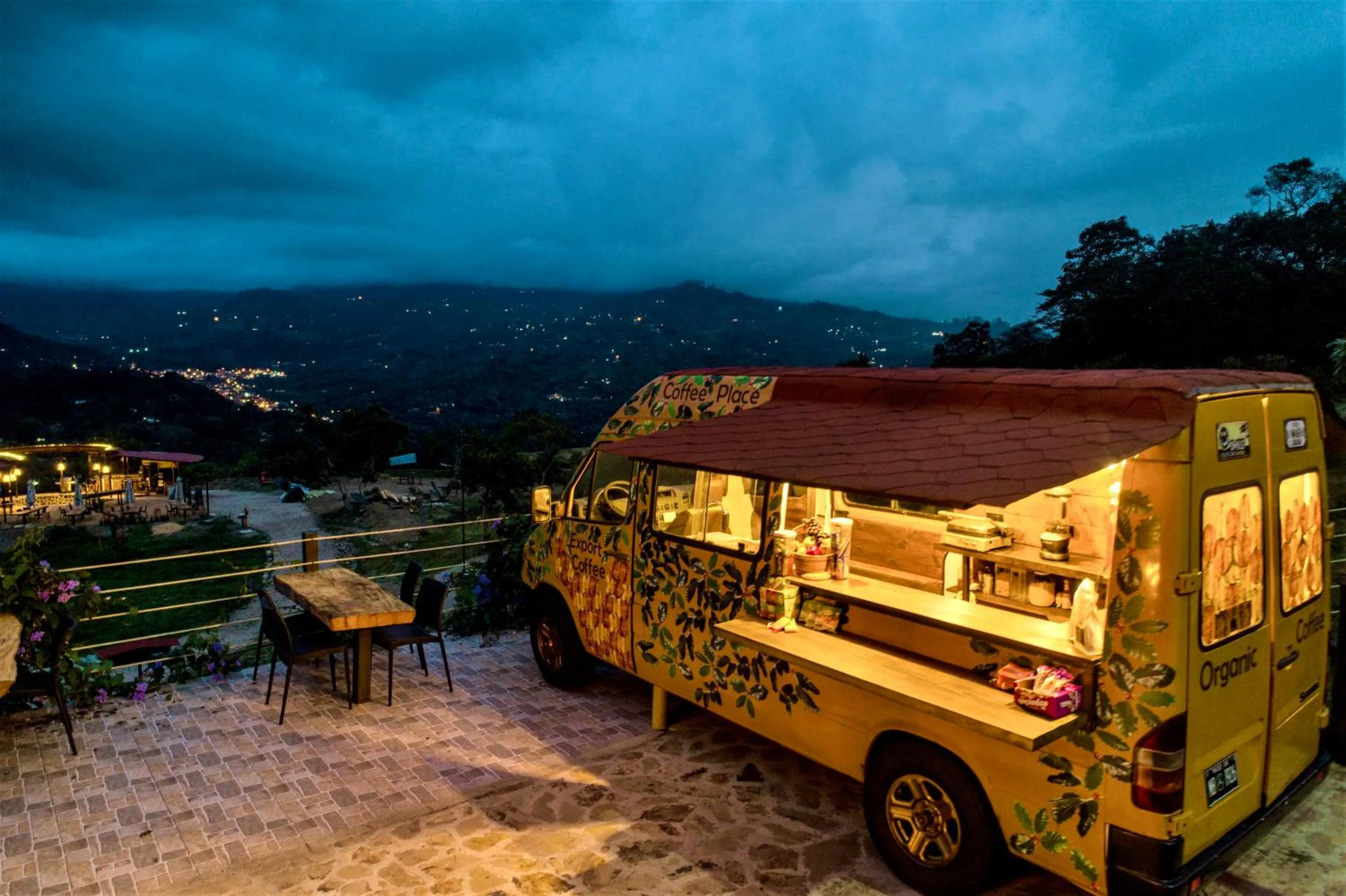 Restaurant/places to eat in Natubri Ecohotel