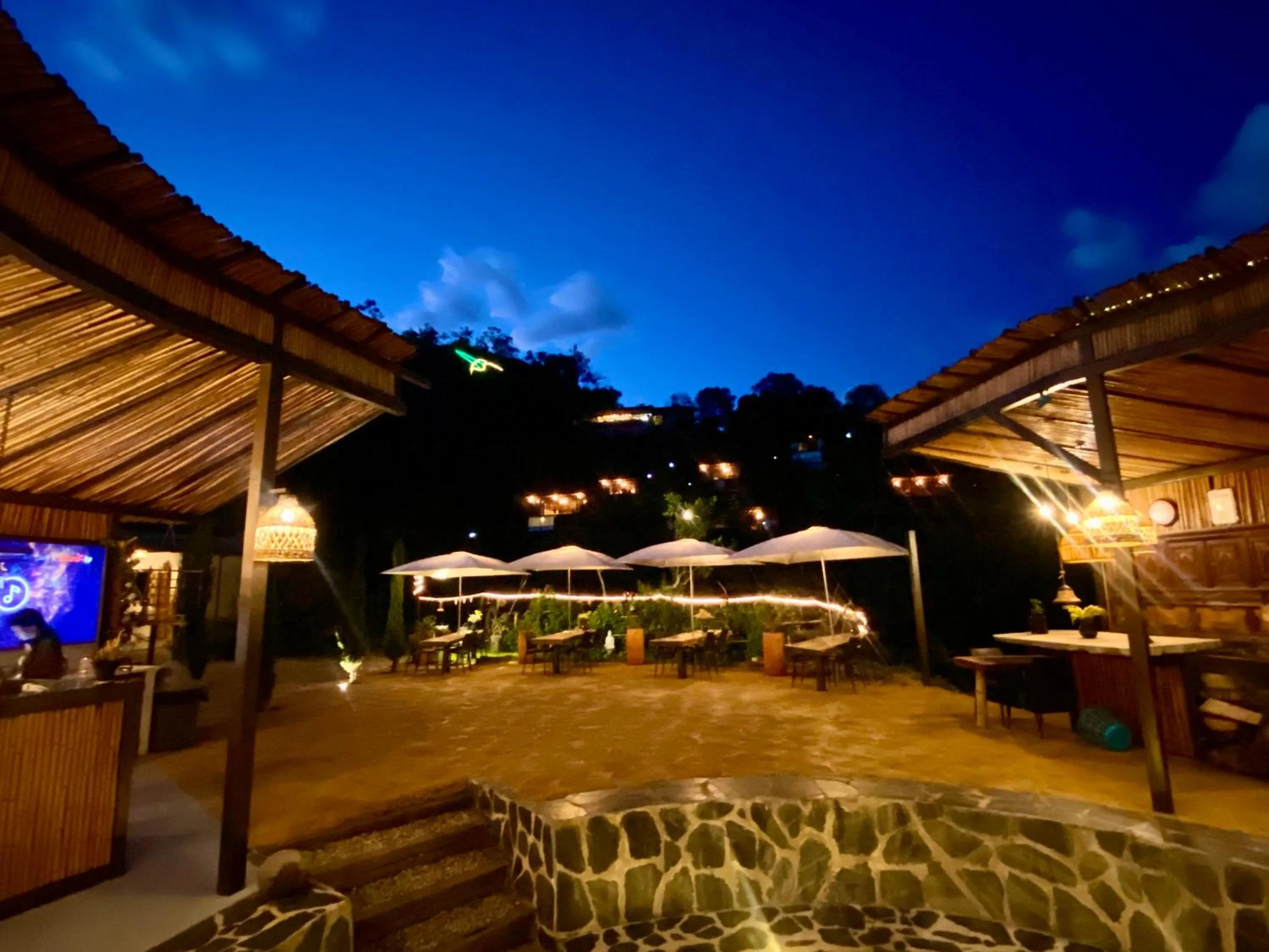 Night in Natubri Ecohotel