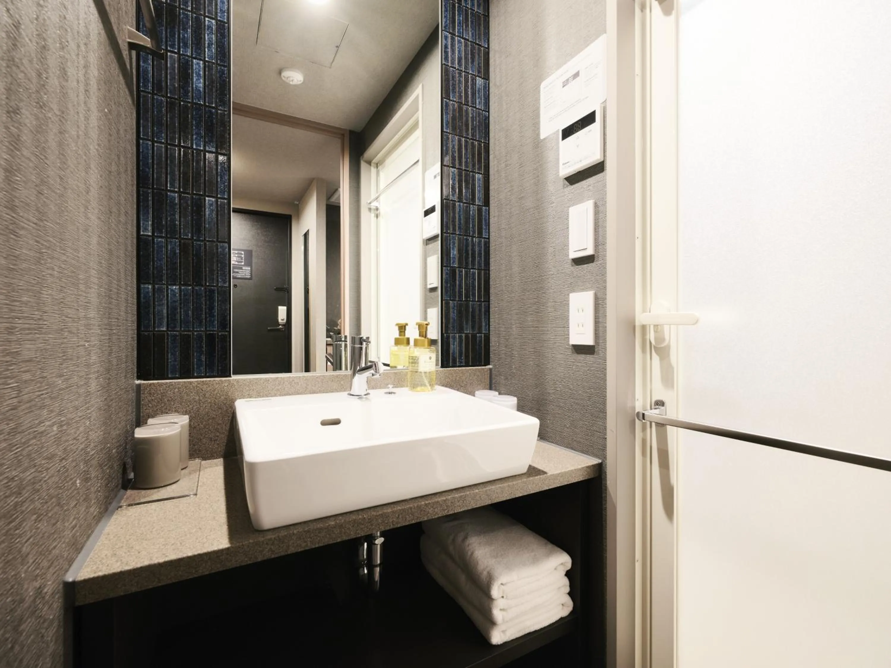 MONday Apart Asakusabashi Akihabara