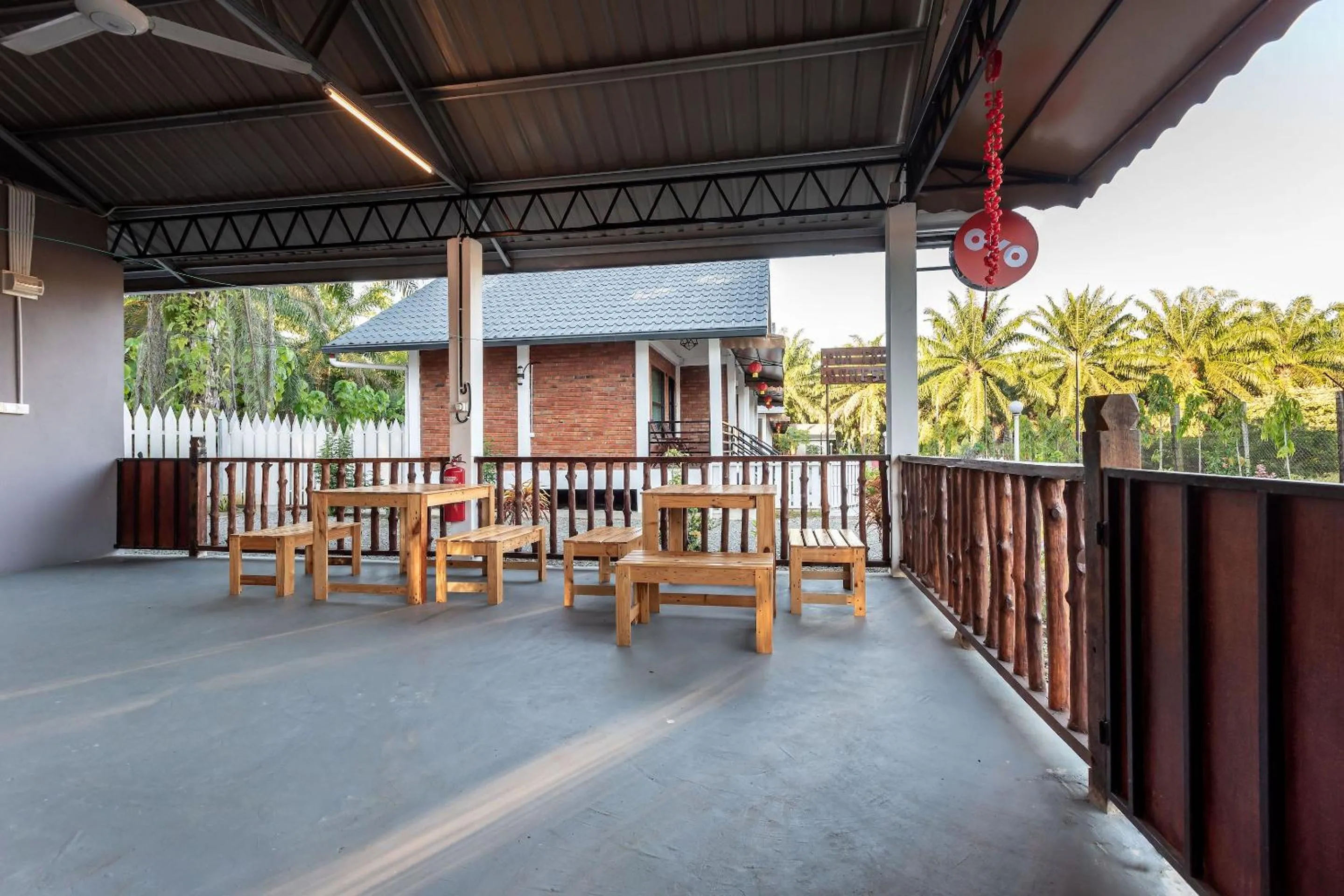 Bedroom in OYO 90149 Pua Family Semporna