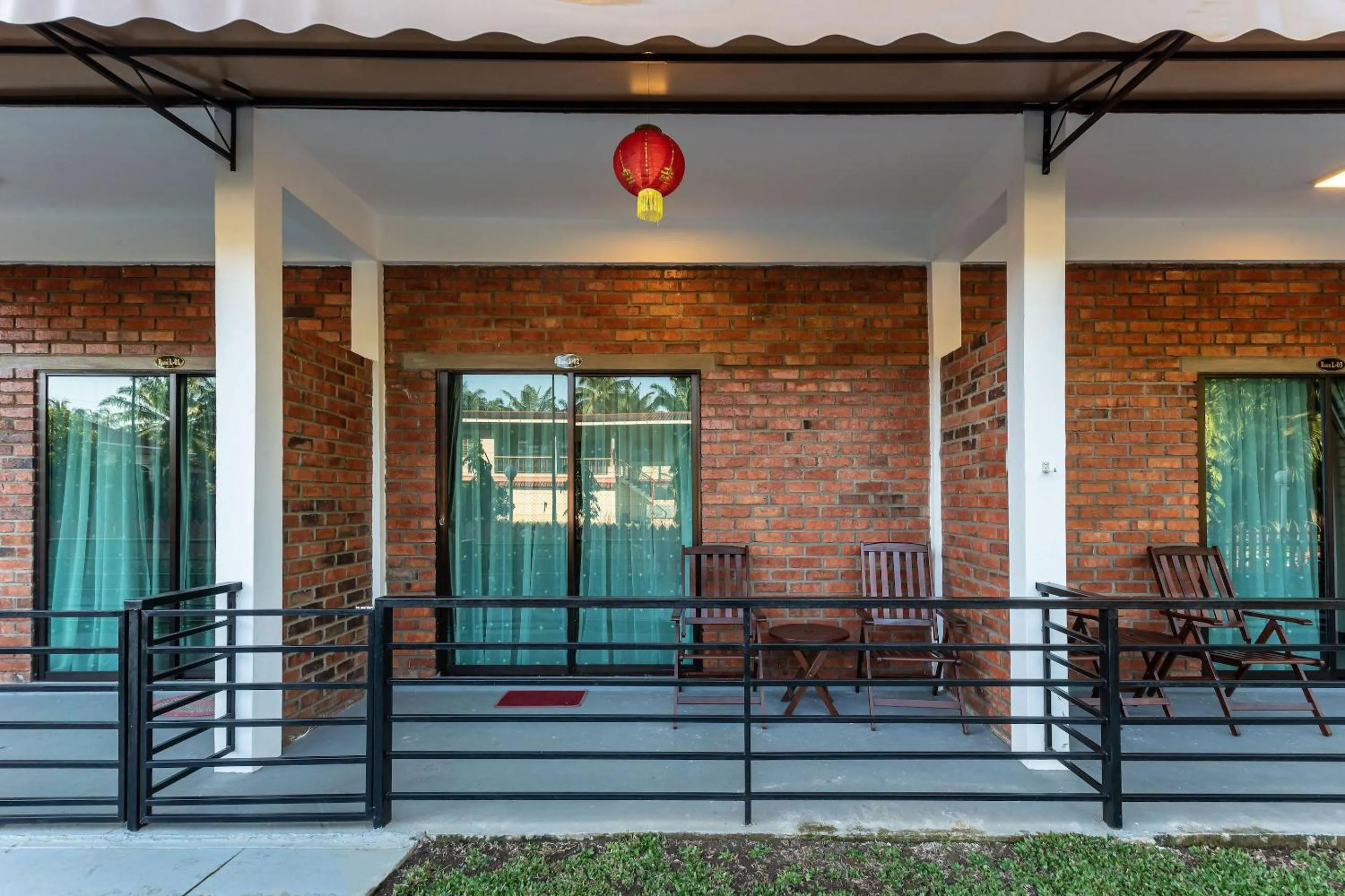 Facade/entrance in OYO 90149 Pua Family Semporna