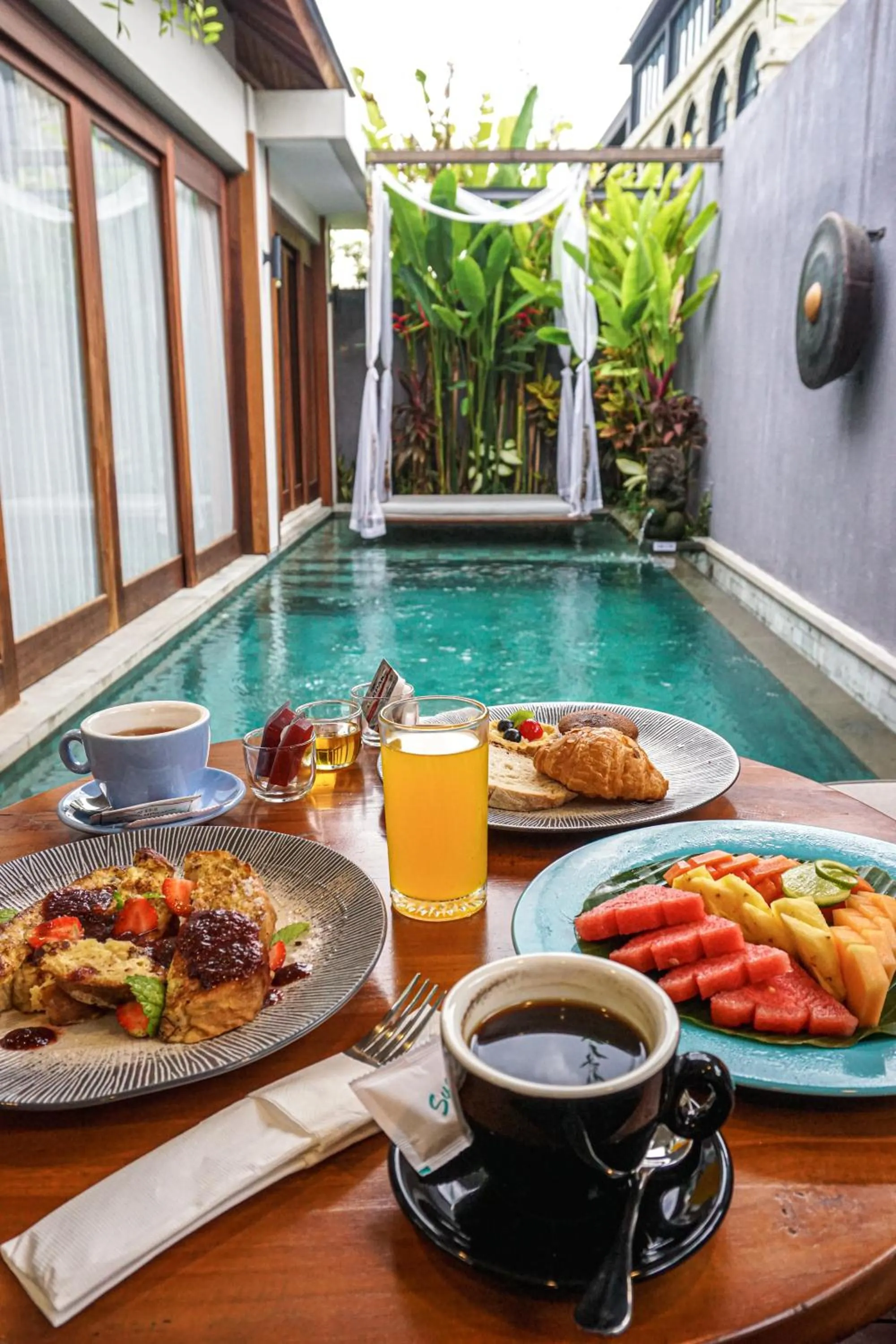 Food in Sampatti Villas