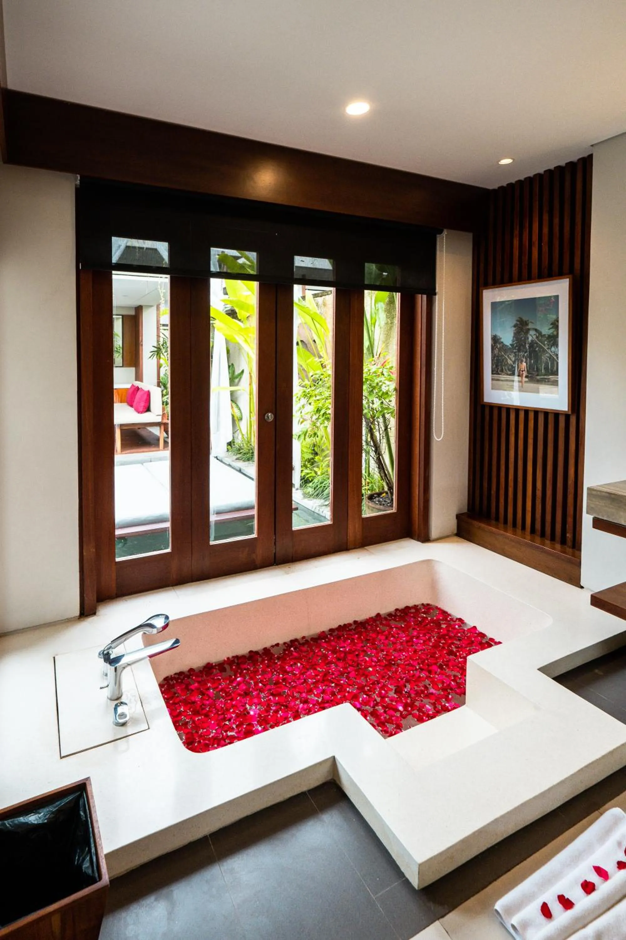 Bath, Bed in Sampatti Villas