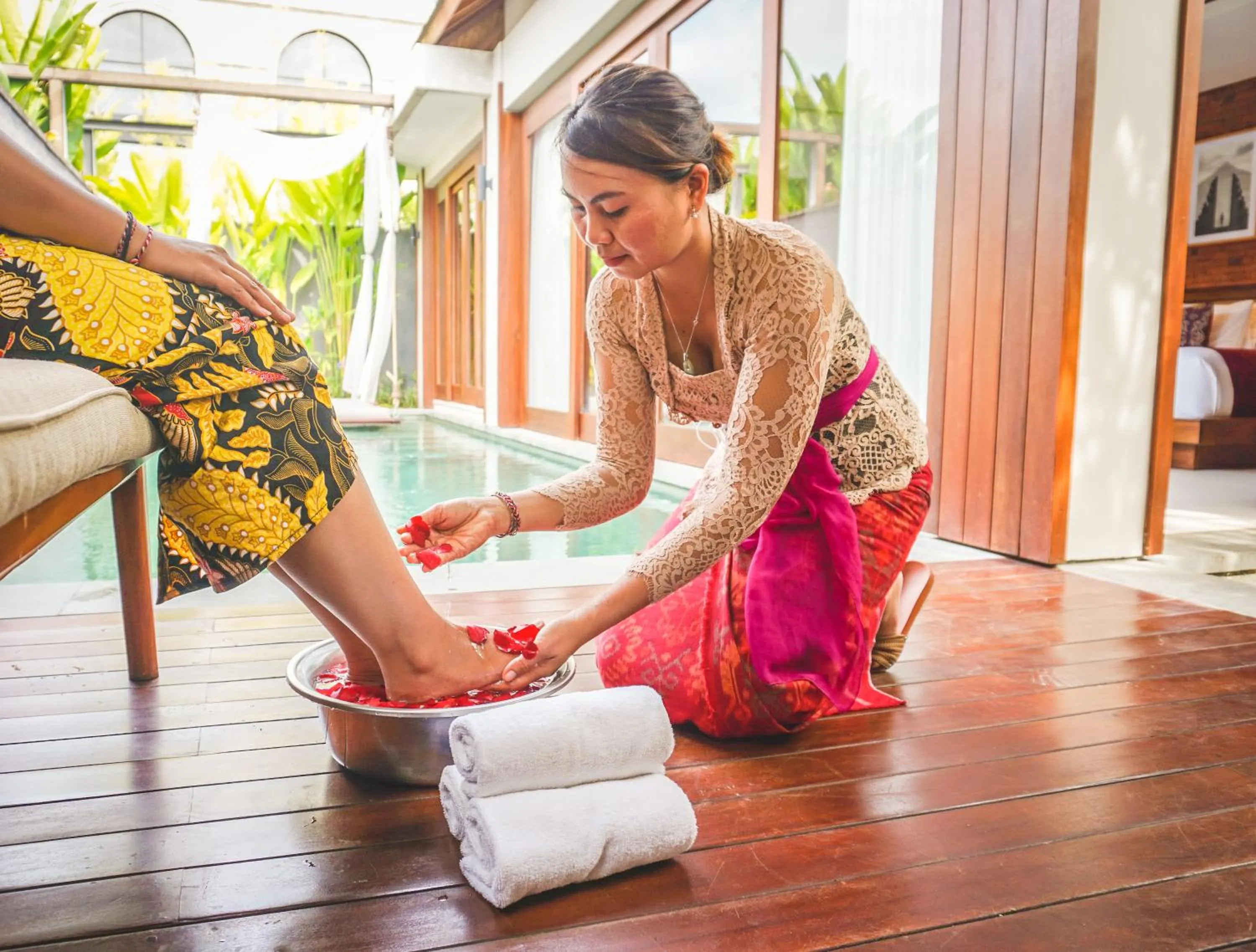 Massage in Sampatti Villas