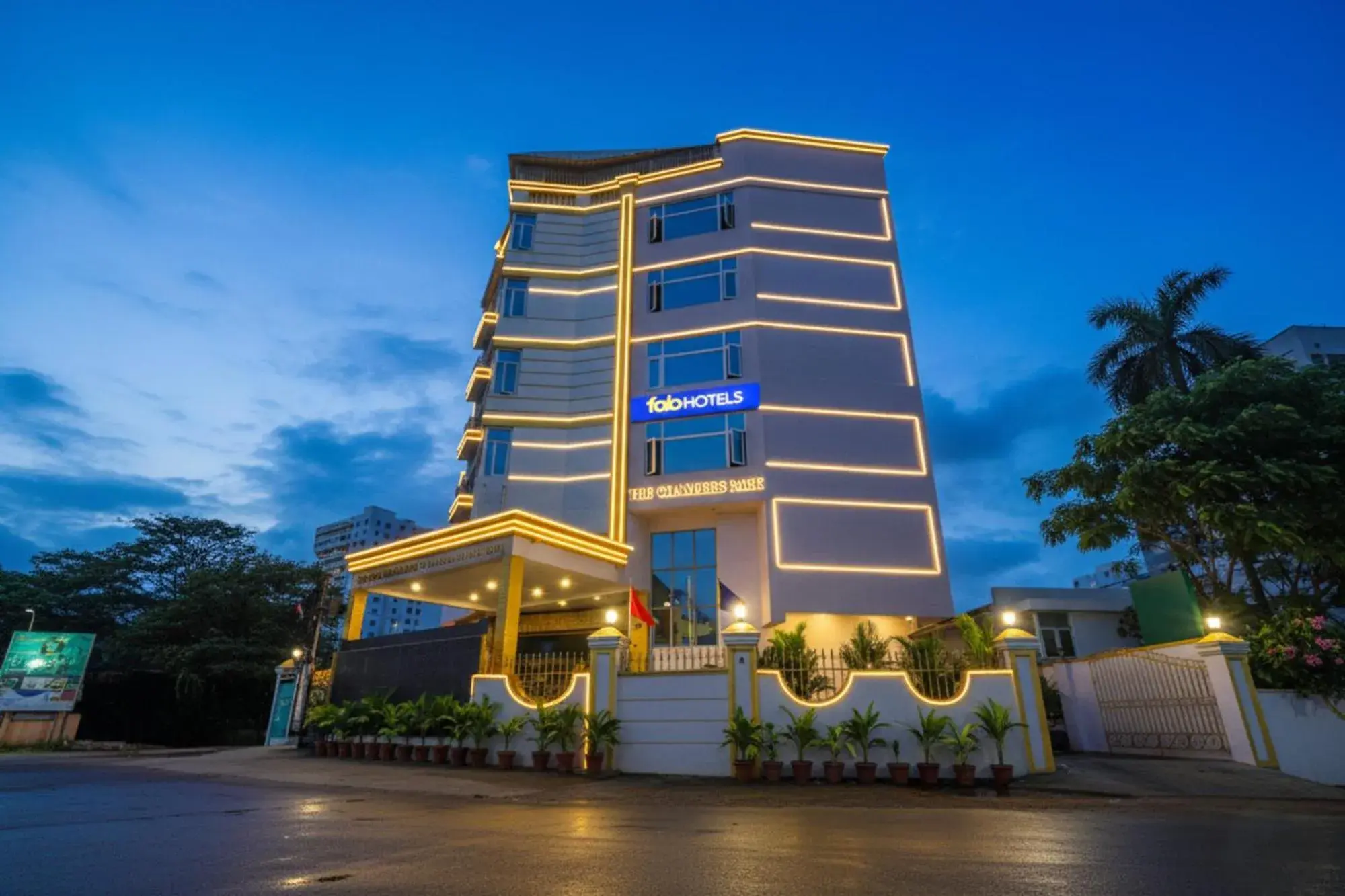 Property building in FabHotel Chamiers Park - Nandanam Property building in FabHotel Chamiers Park - Nandanam
