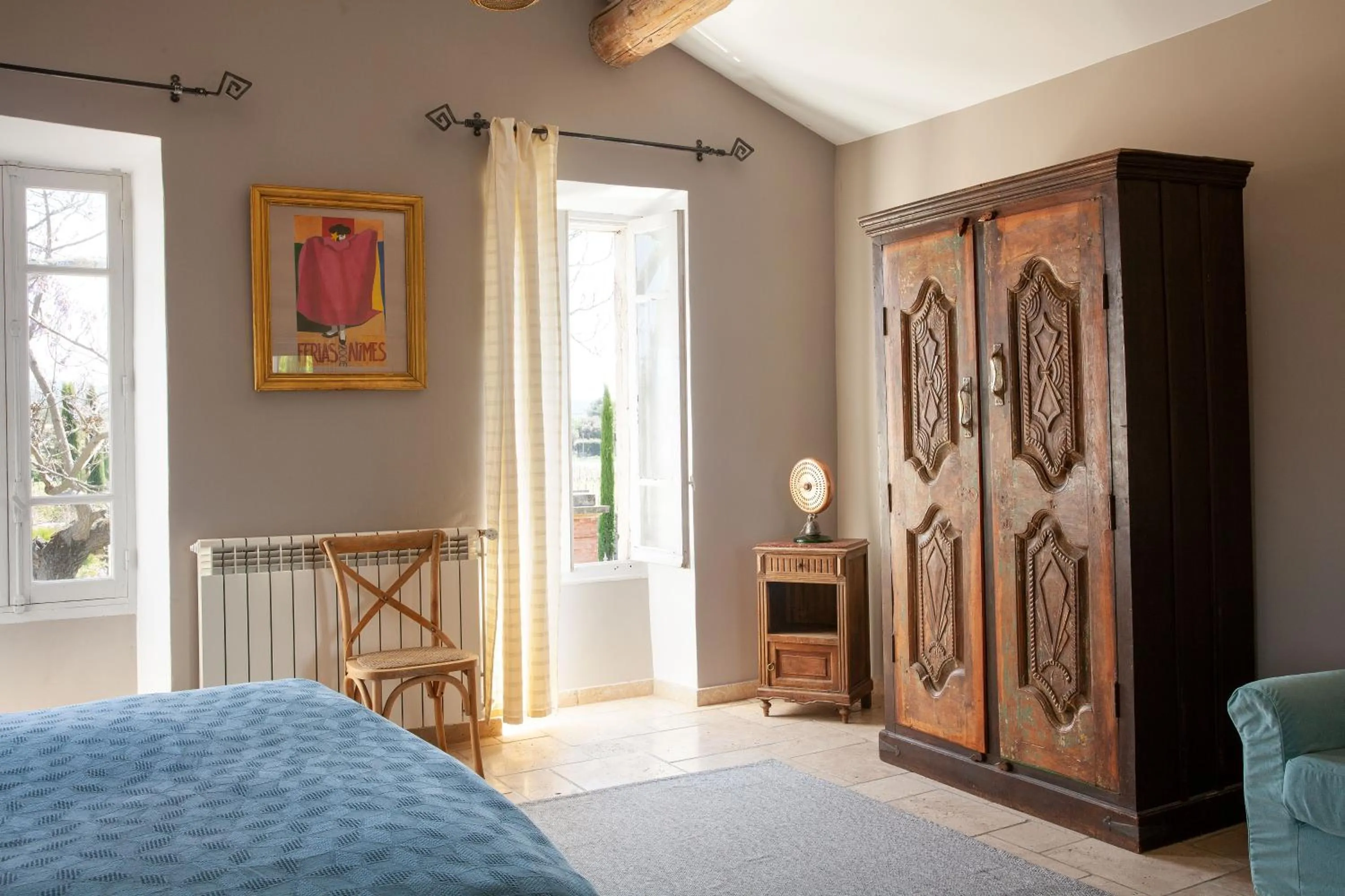 Bedroom, Bed in la maiZon