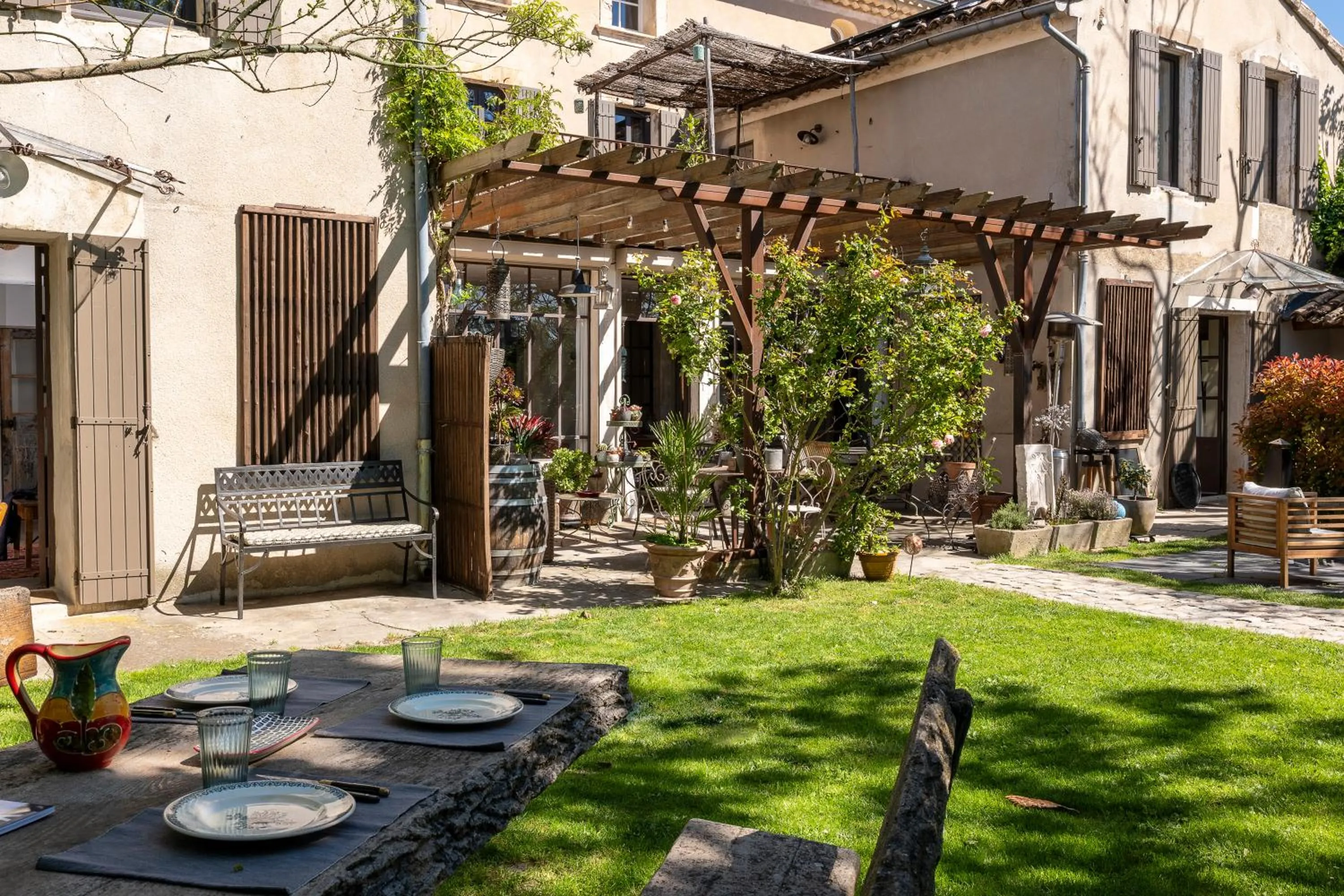 Dining area in la maiZon