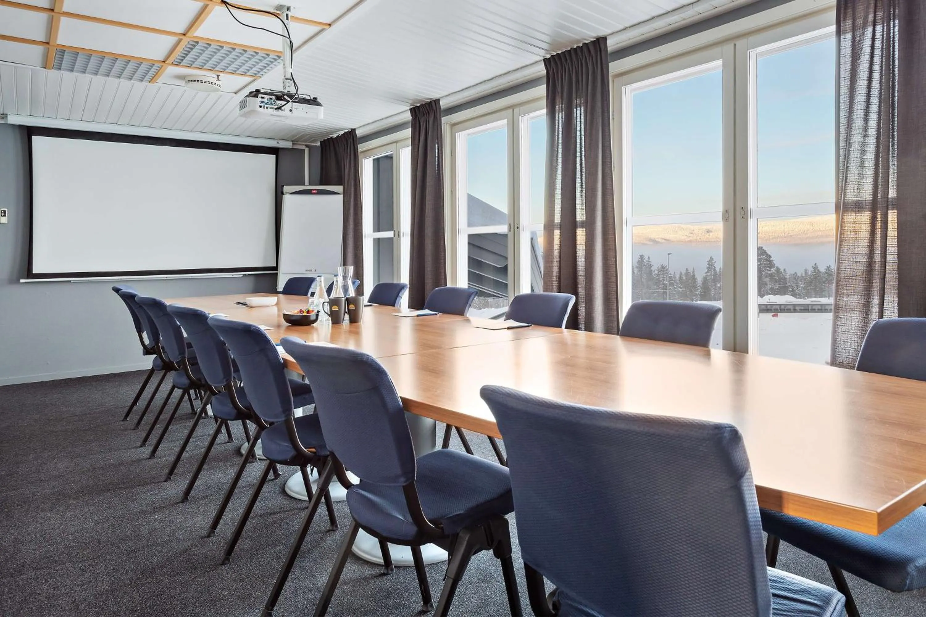 Meeting/conference room in Stoten Ski Hotel