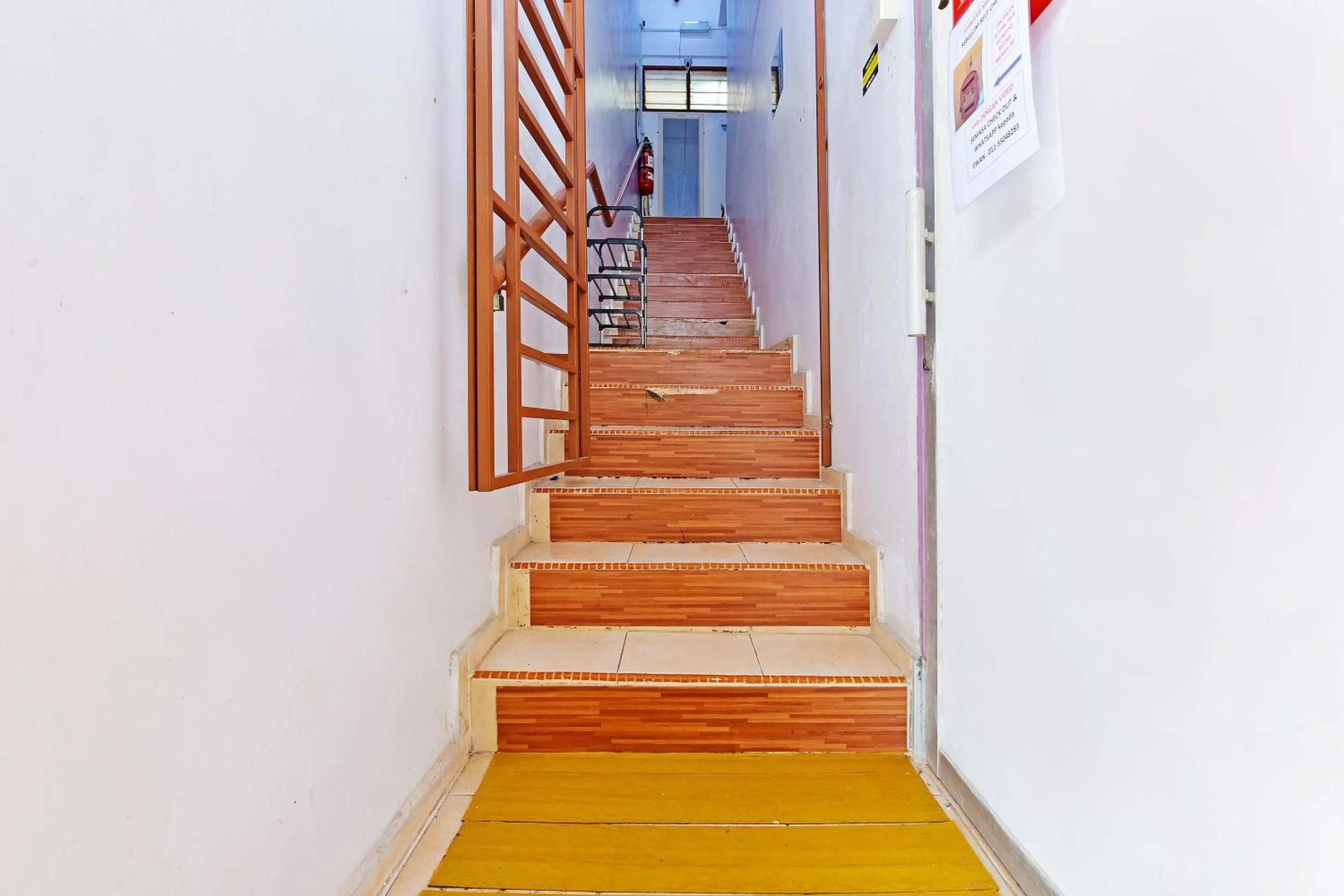 Lobby or reception in Hotel O Bidara Guest House