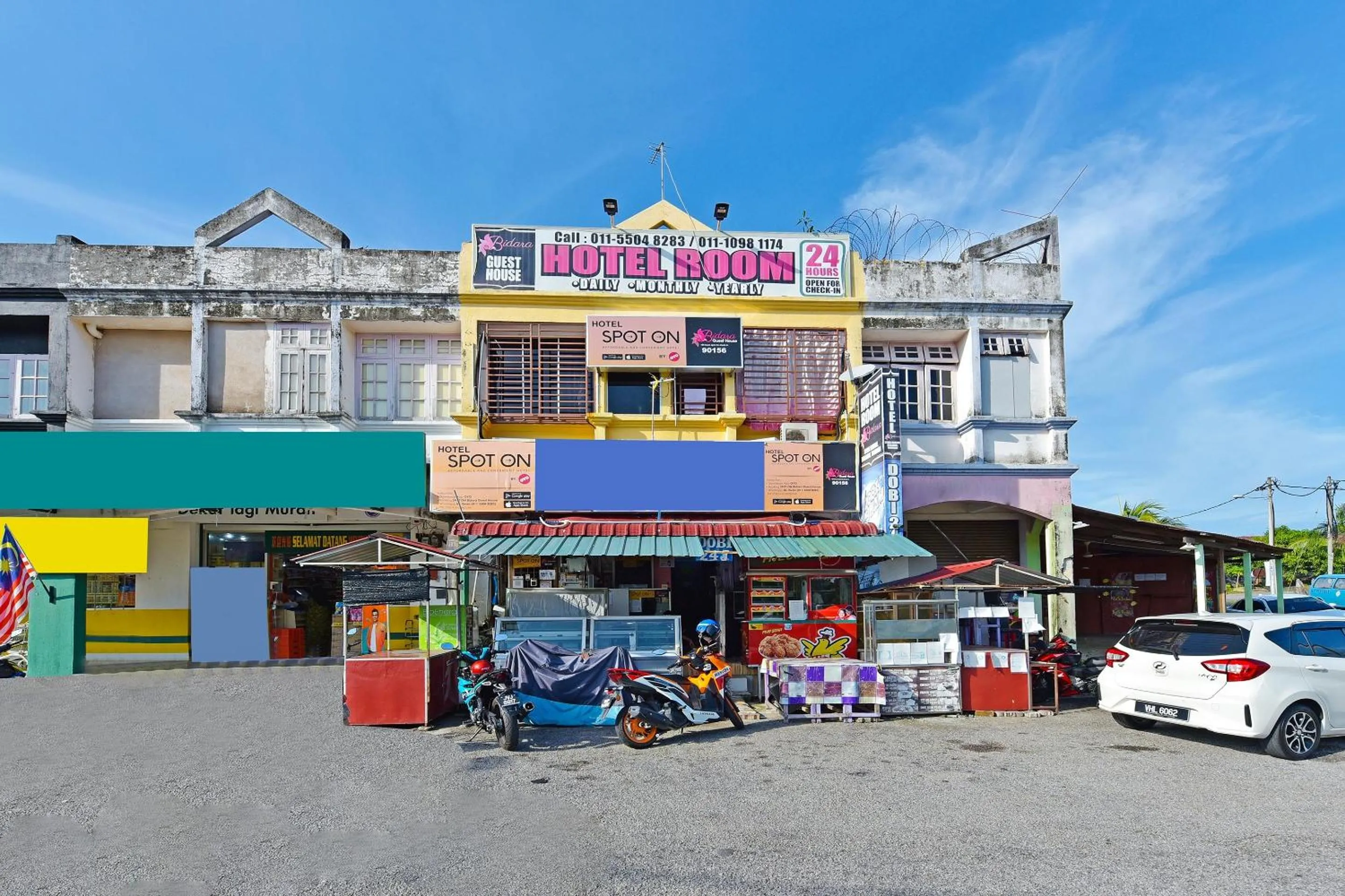 Facade/entrance in Hotel O Bidara Guest House
