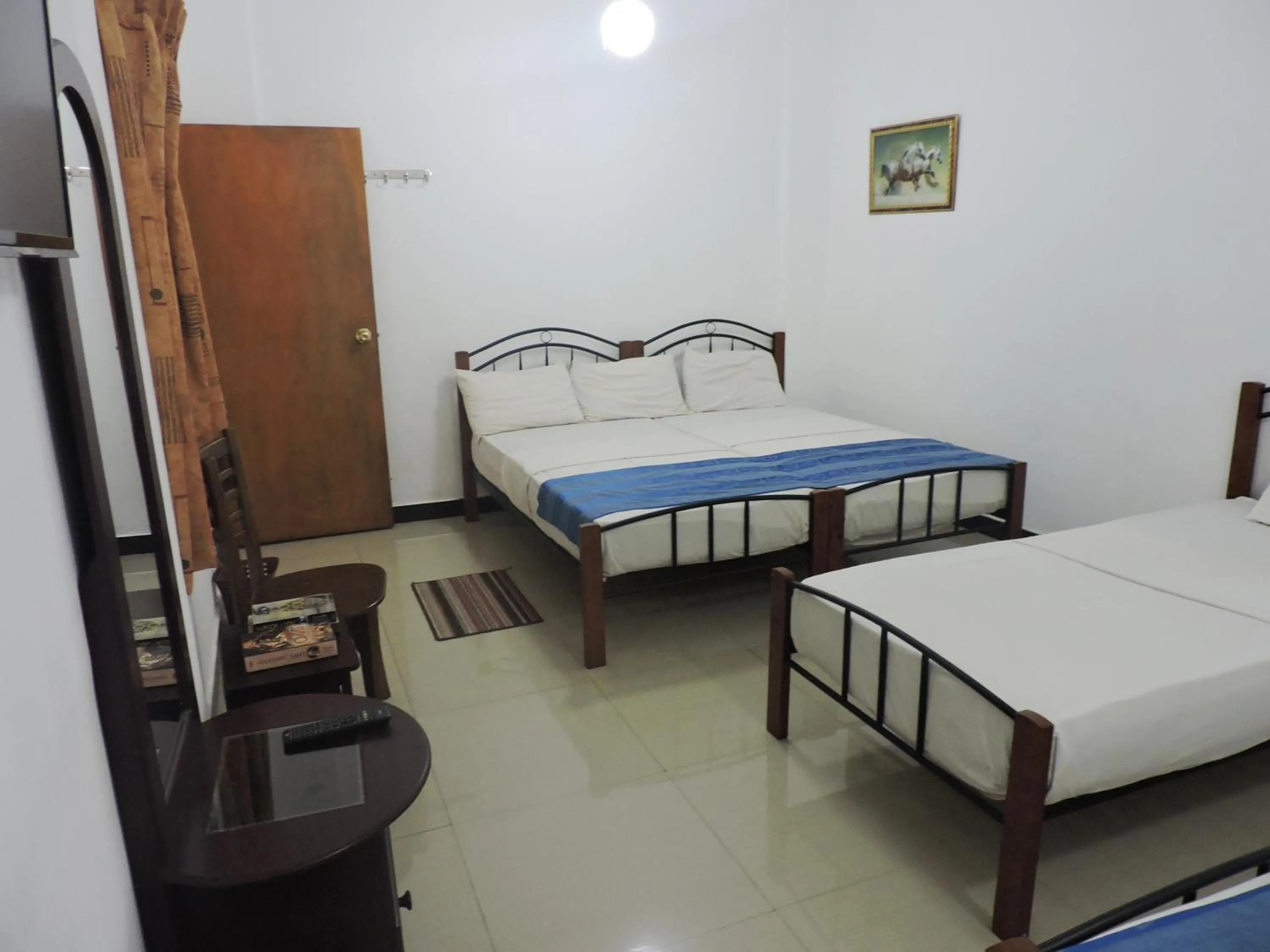 Bed in Charlton Kandy City Rest