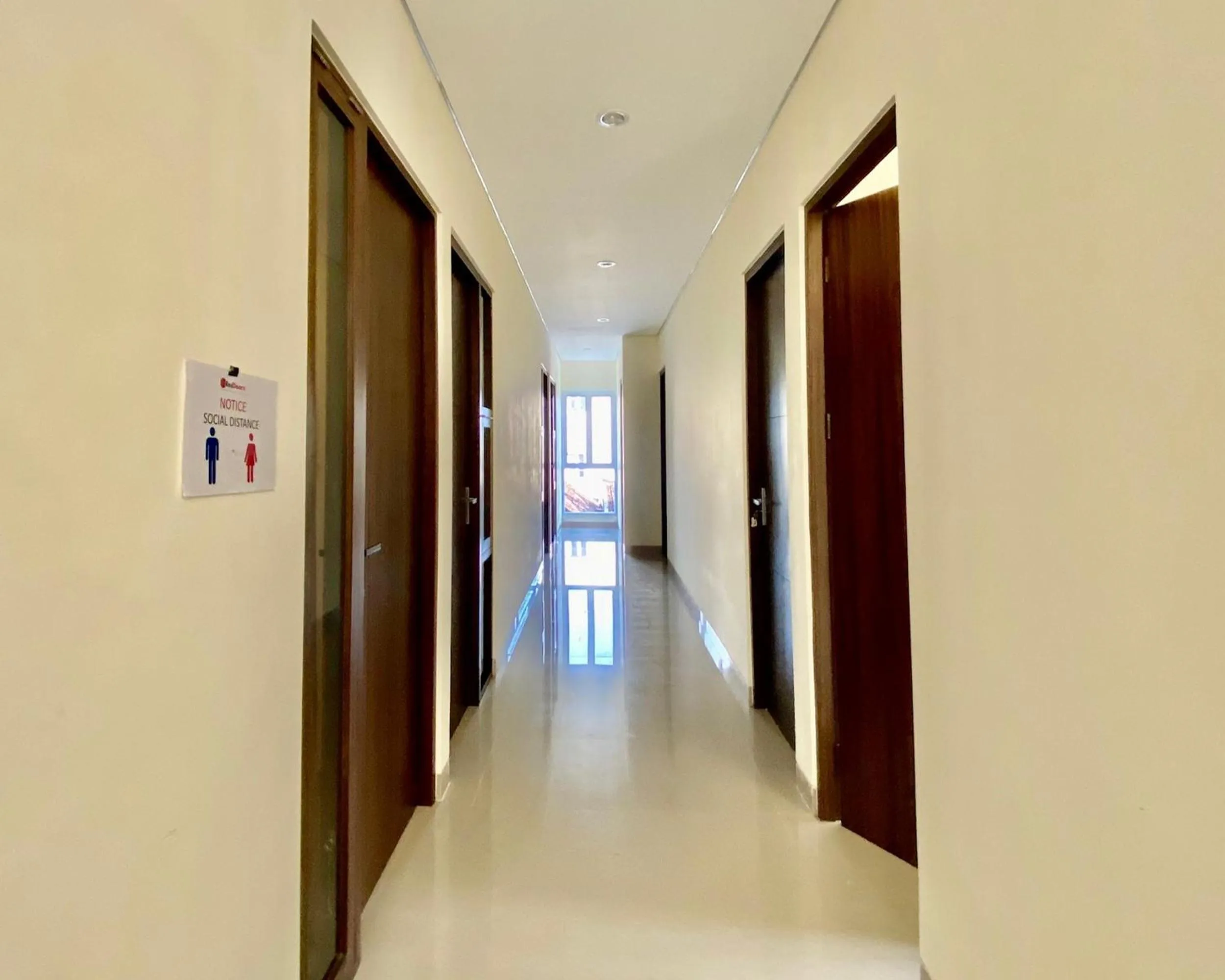 RedDoorz at Arkana Seturan Pakuwon Mall