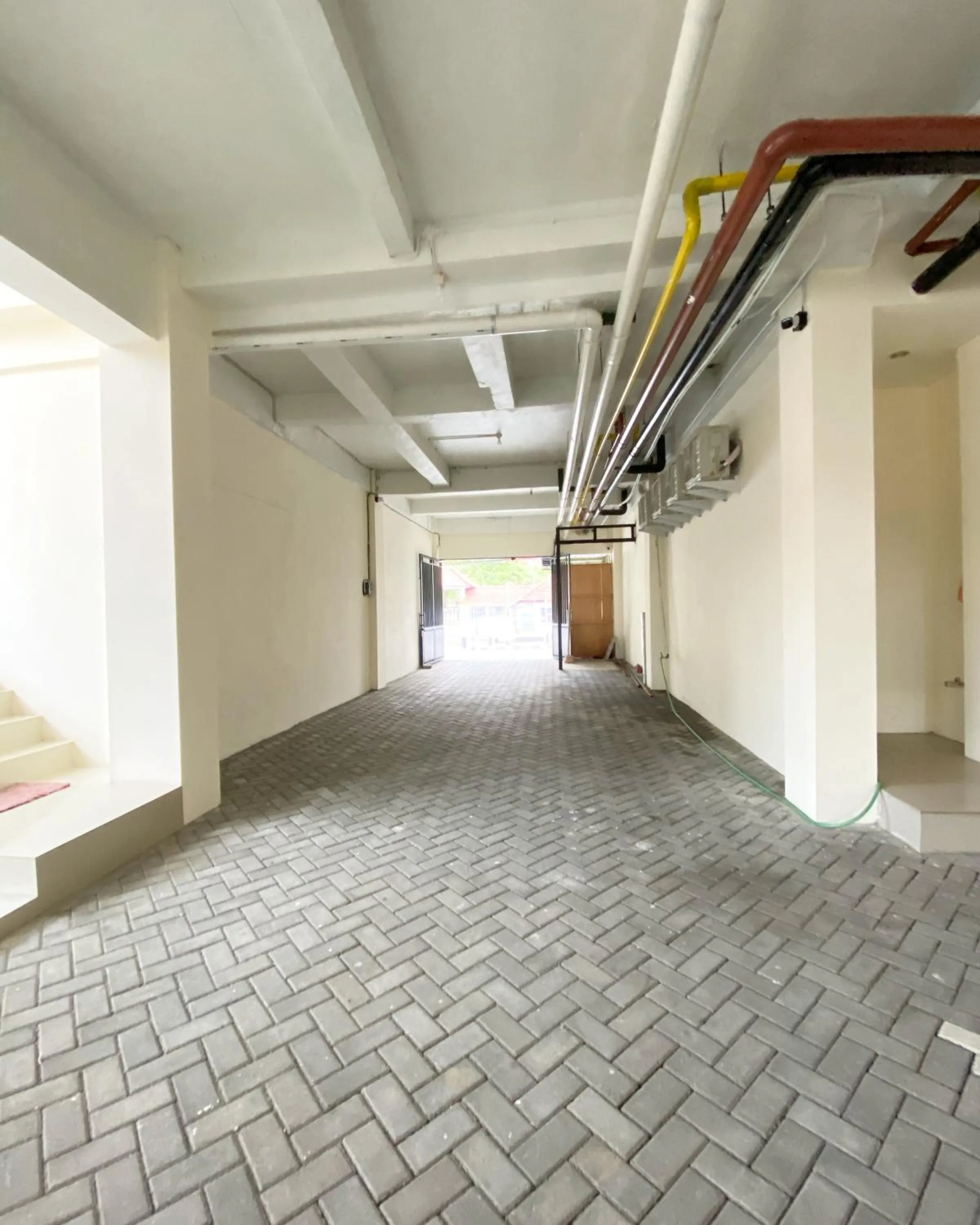 RedDoorz at Arkana Seturan Pakuwon Mall