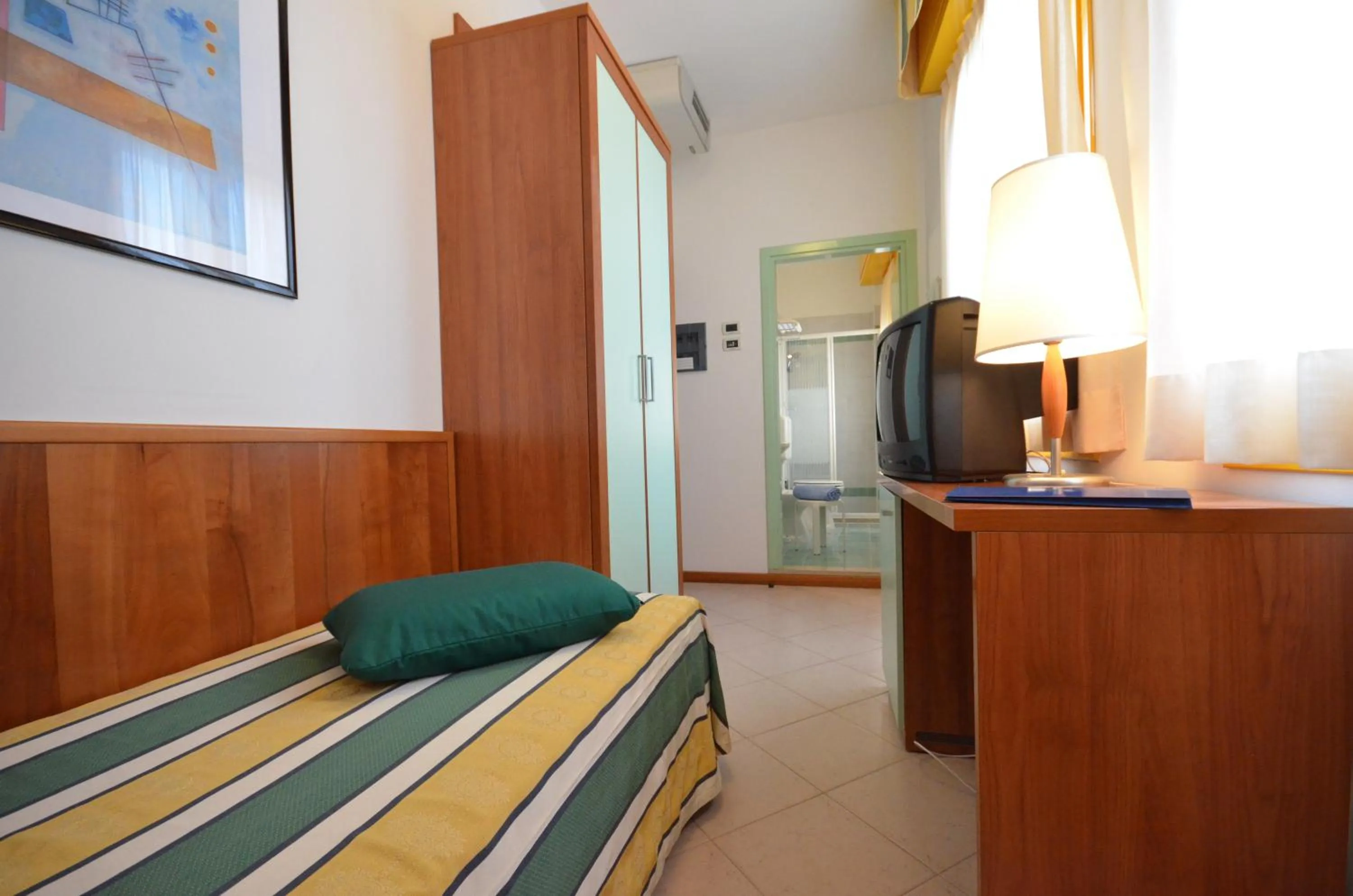 Bedroom, Bed in Hotel Luna