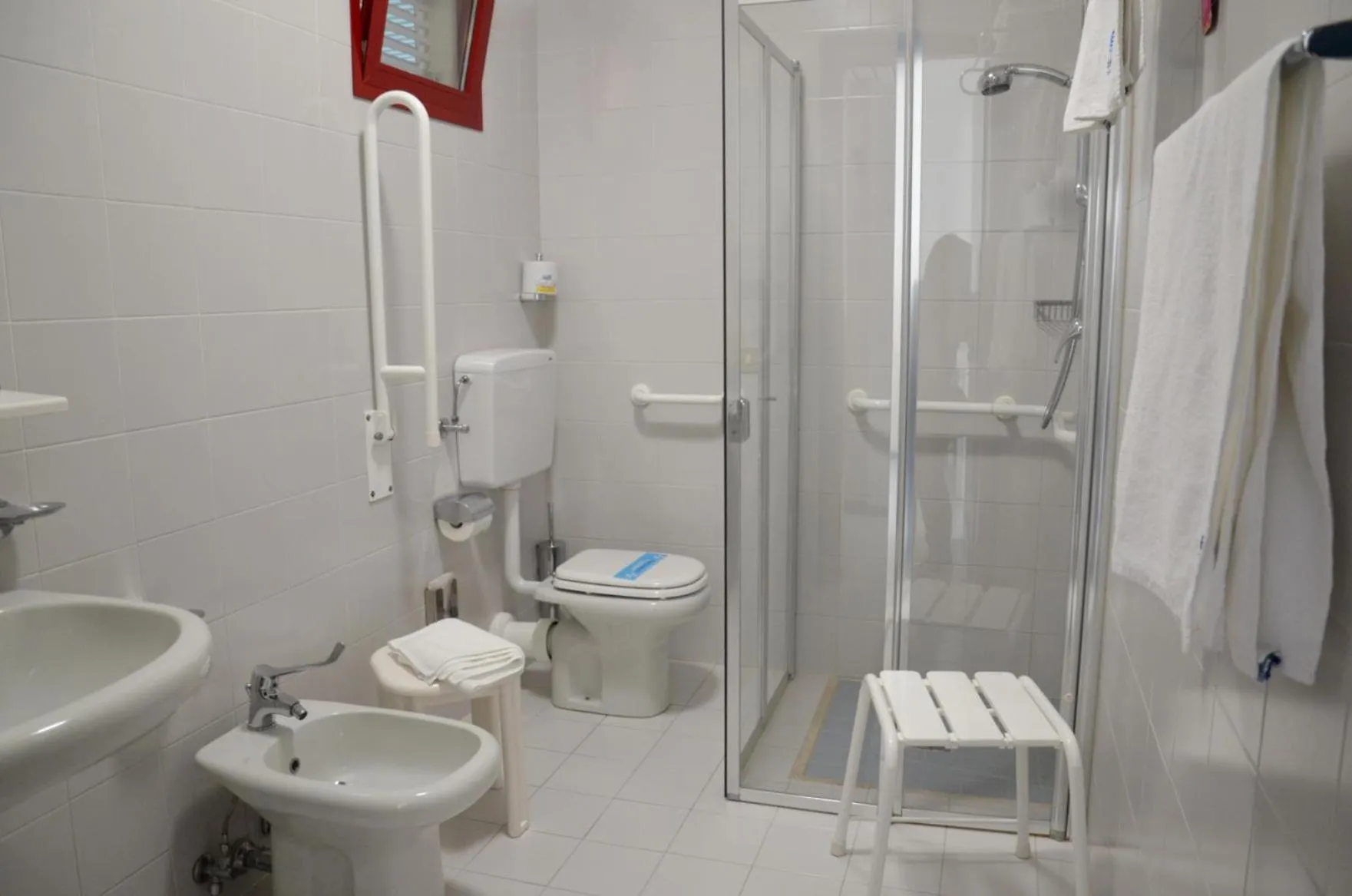 Shower in Aparthotel Imperial