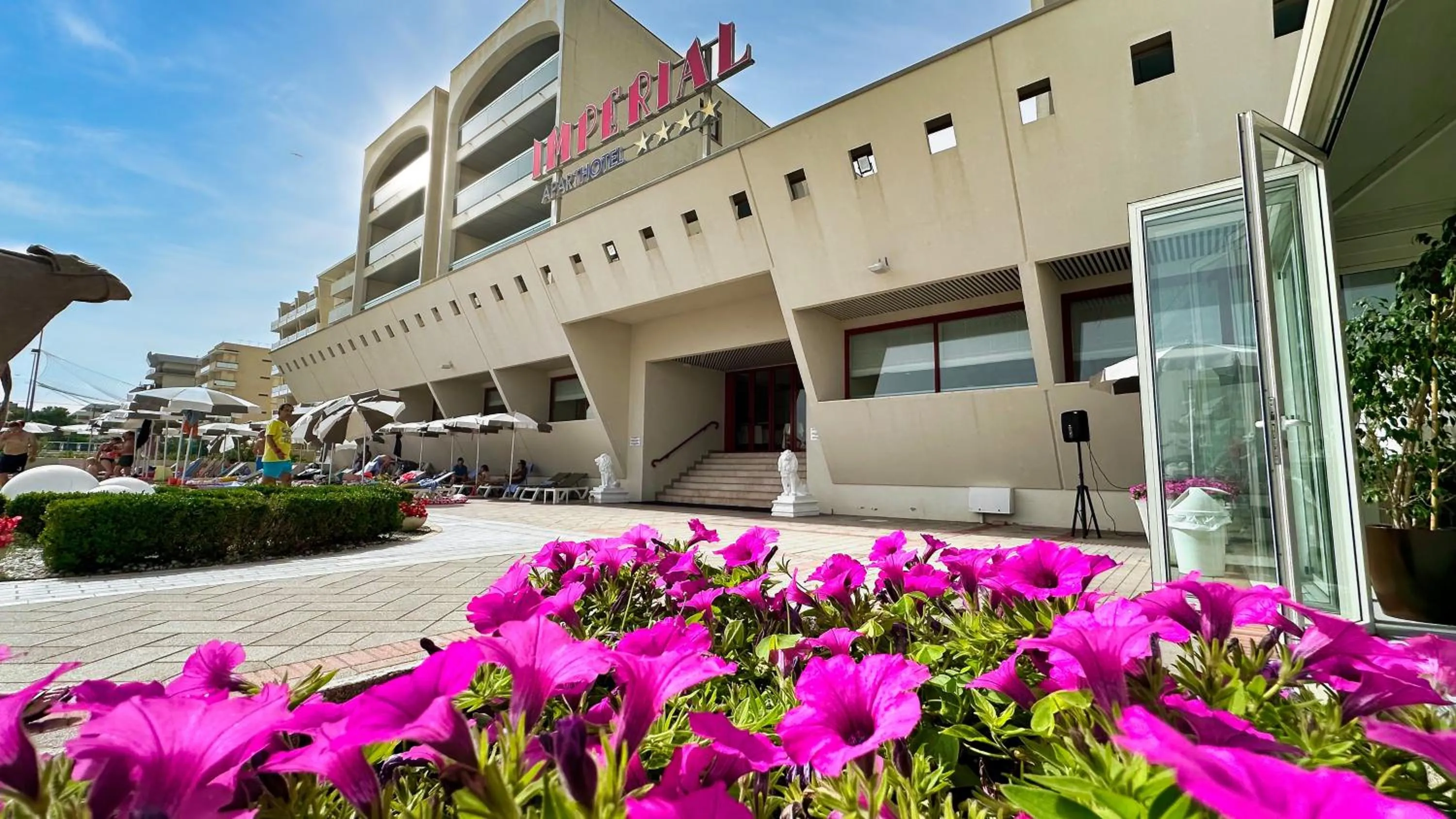 Property building in Aparthotel Imperial